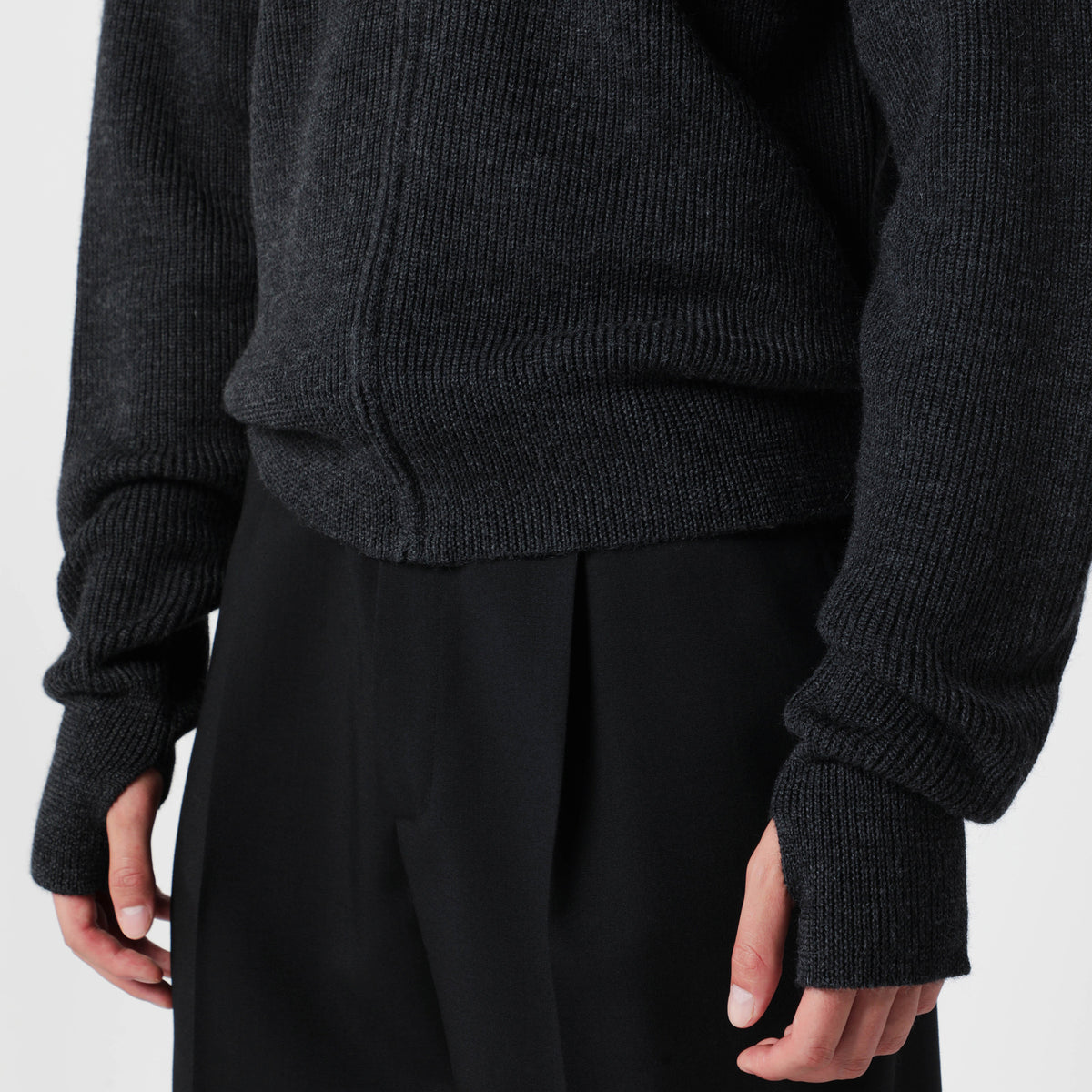 Cardigan zippé gris mélange en laine vierge