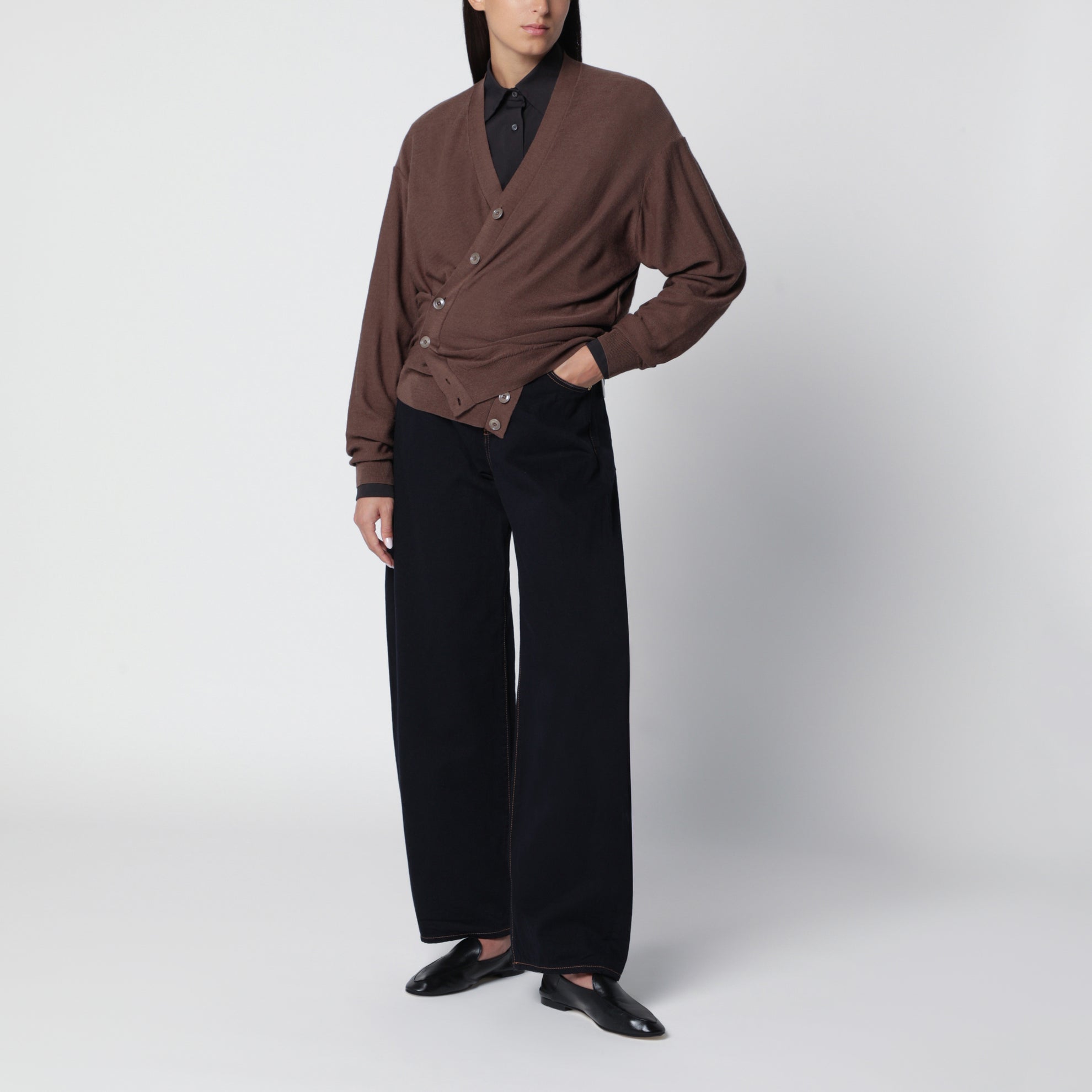 Twisted Cardigan Shitake aus Merinowolle