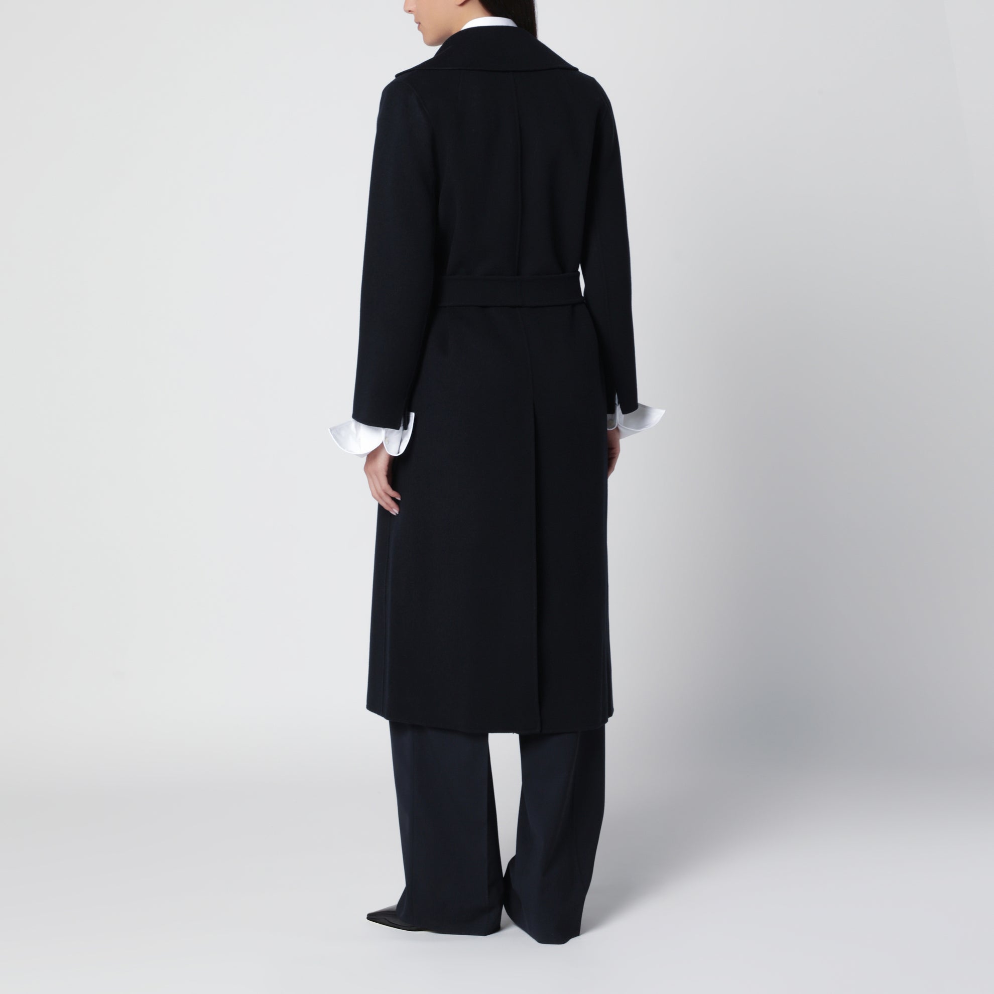 Long robe coat in dark blue virgin wool