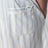 Short blanc à rayures bleu clair