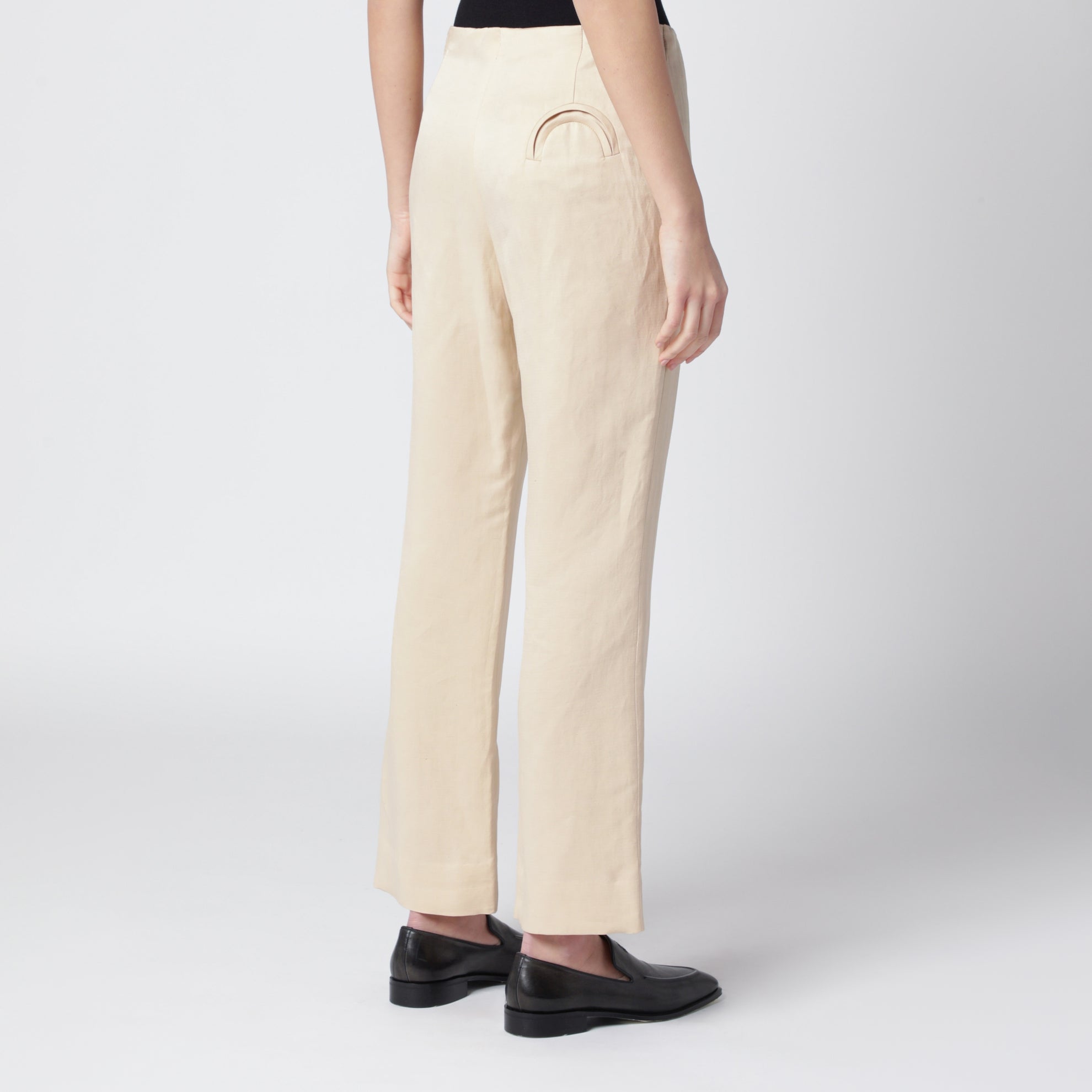 Morelia trousers in Champagne