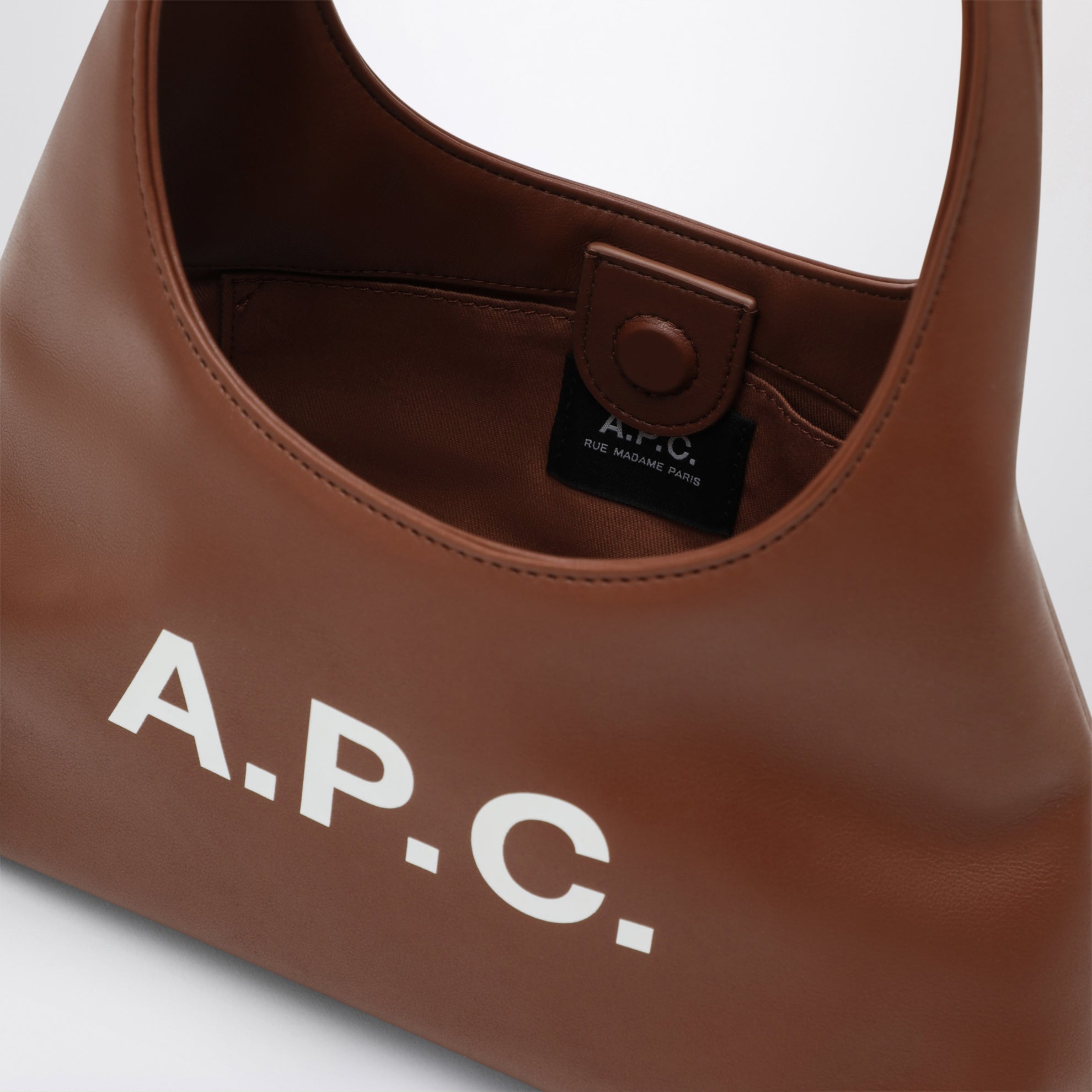 Baby Ninon Tasche in Haselnussbraun