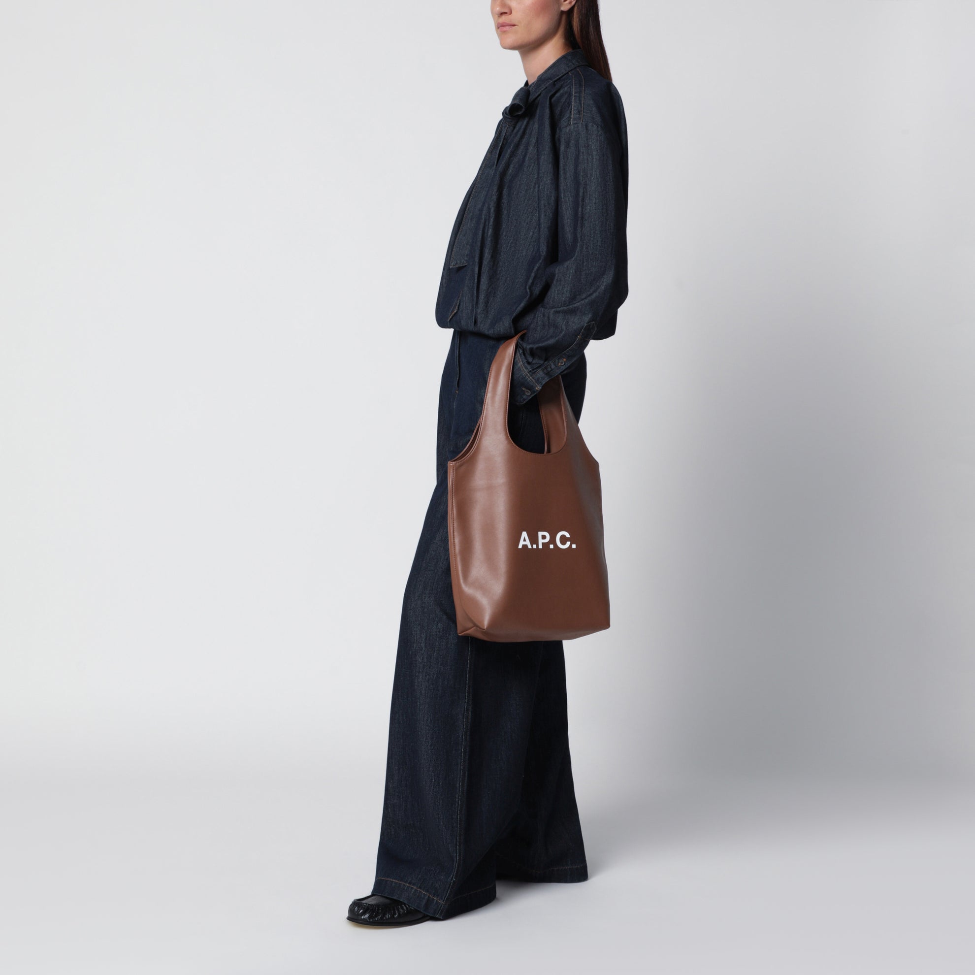 Ninon Small Tasche in Haselnussbraun
