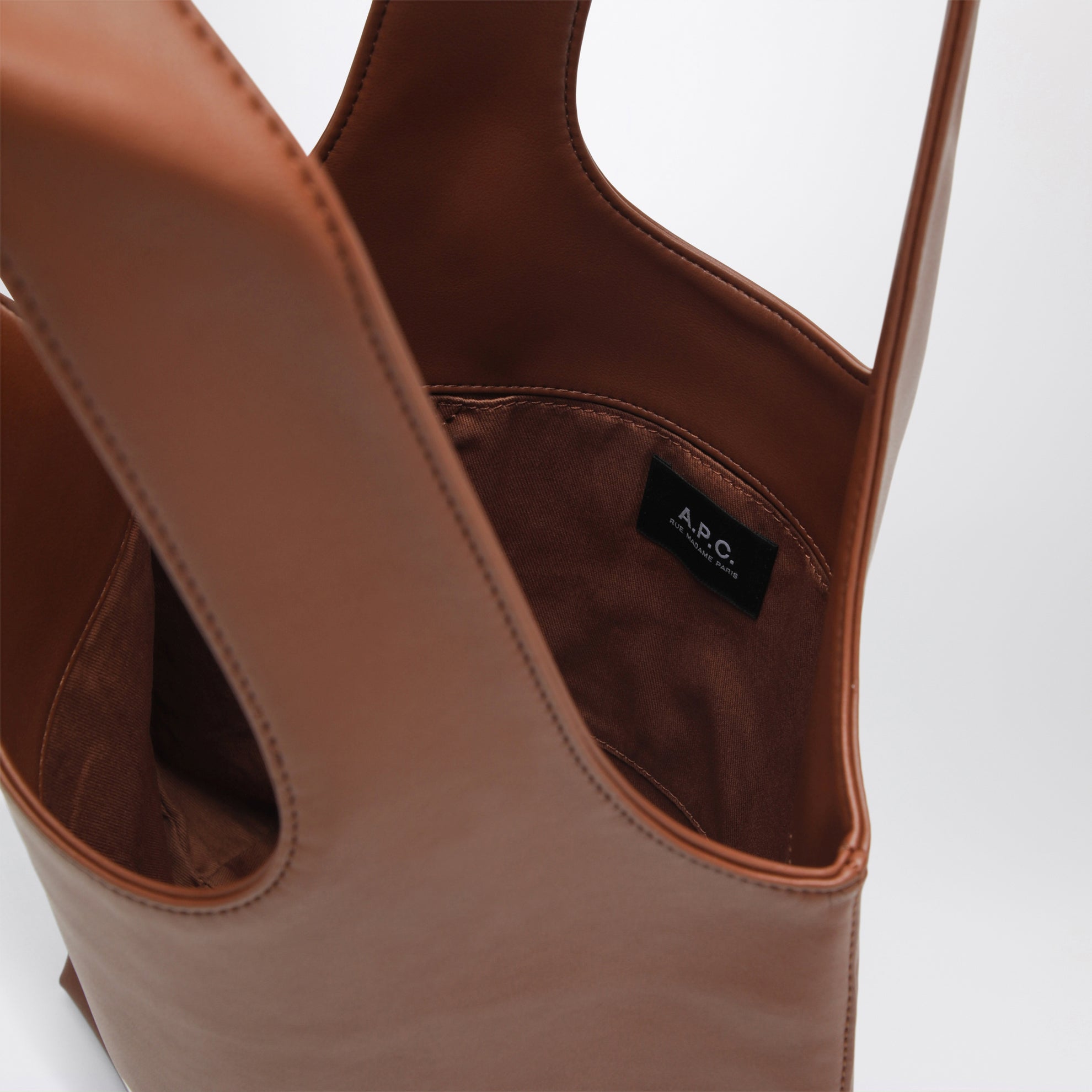 Ninon Small Tasche in Haselnussbraun