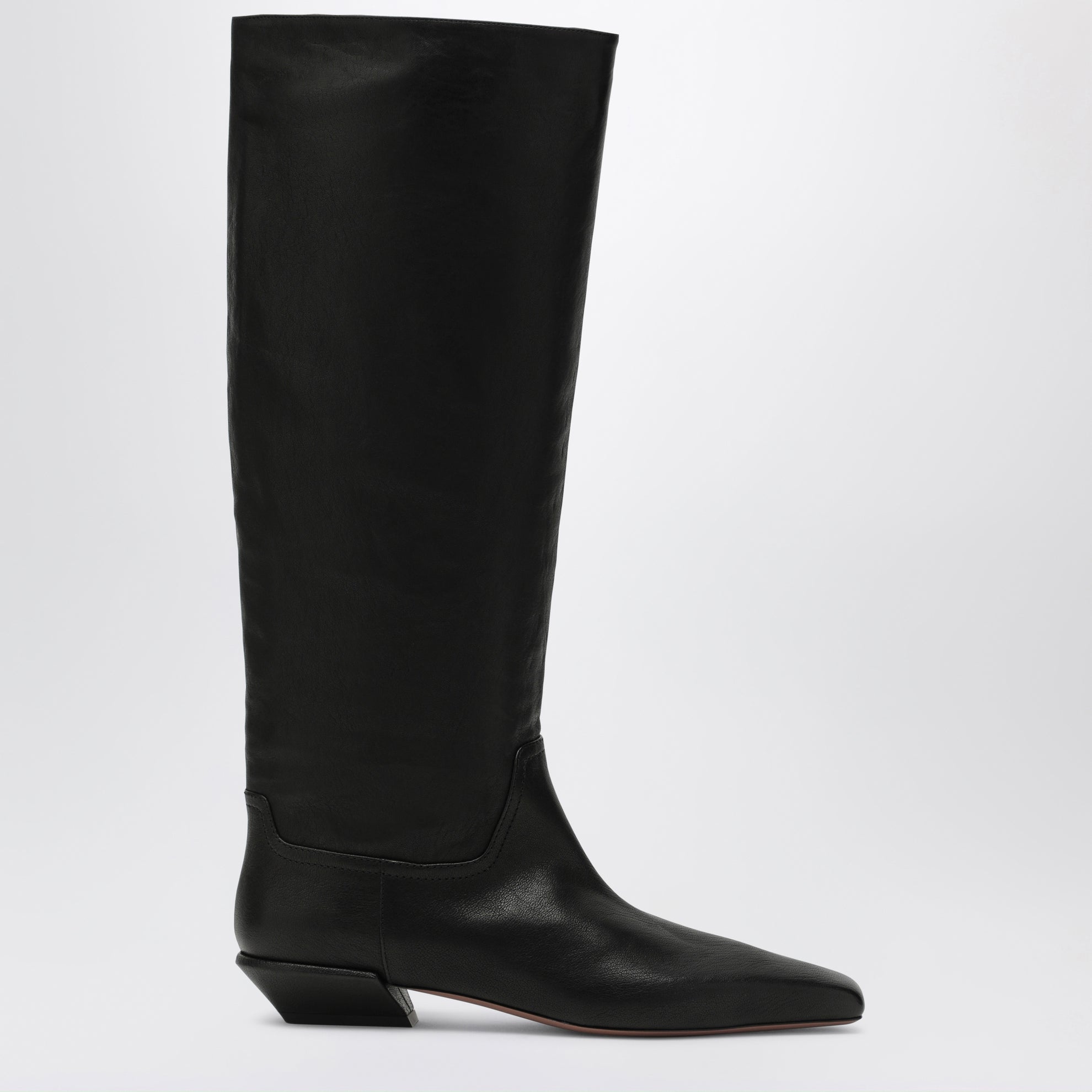 Stiefelette Bettina Boot 25 aus Kalbsleder in Schwarz