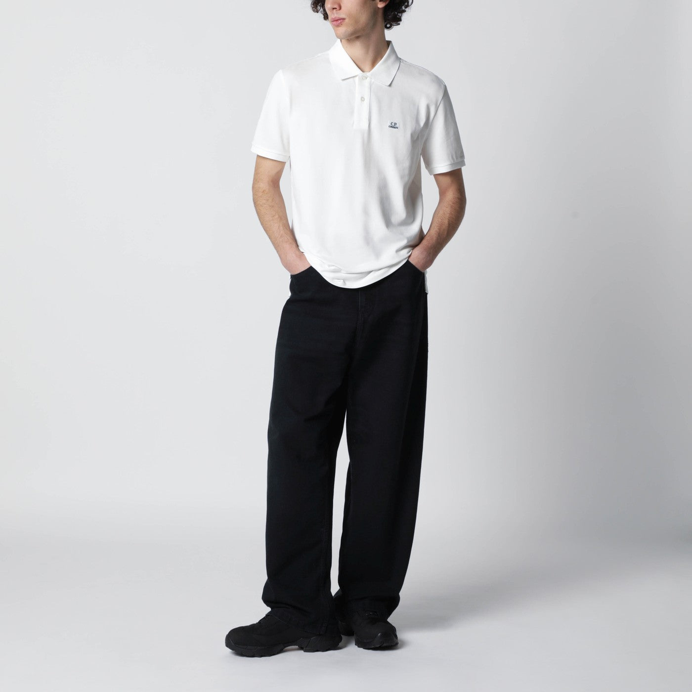 Polo blanc avec patch logo