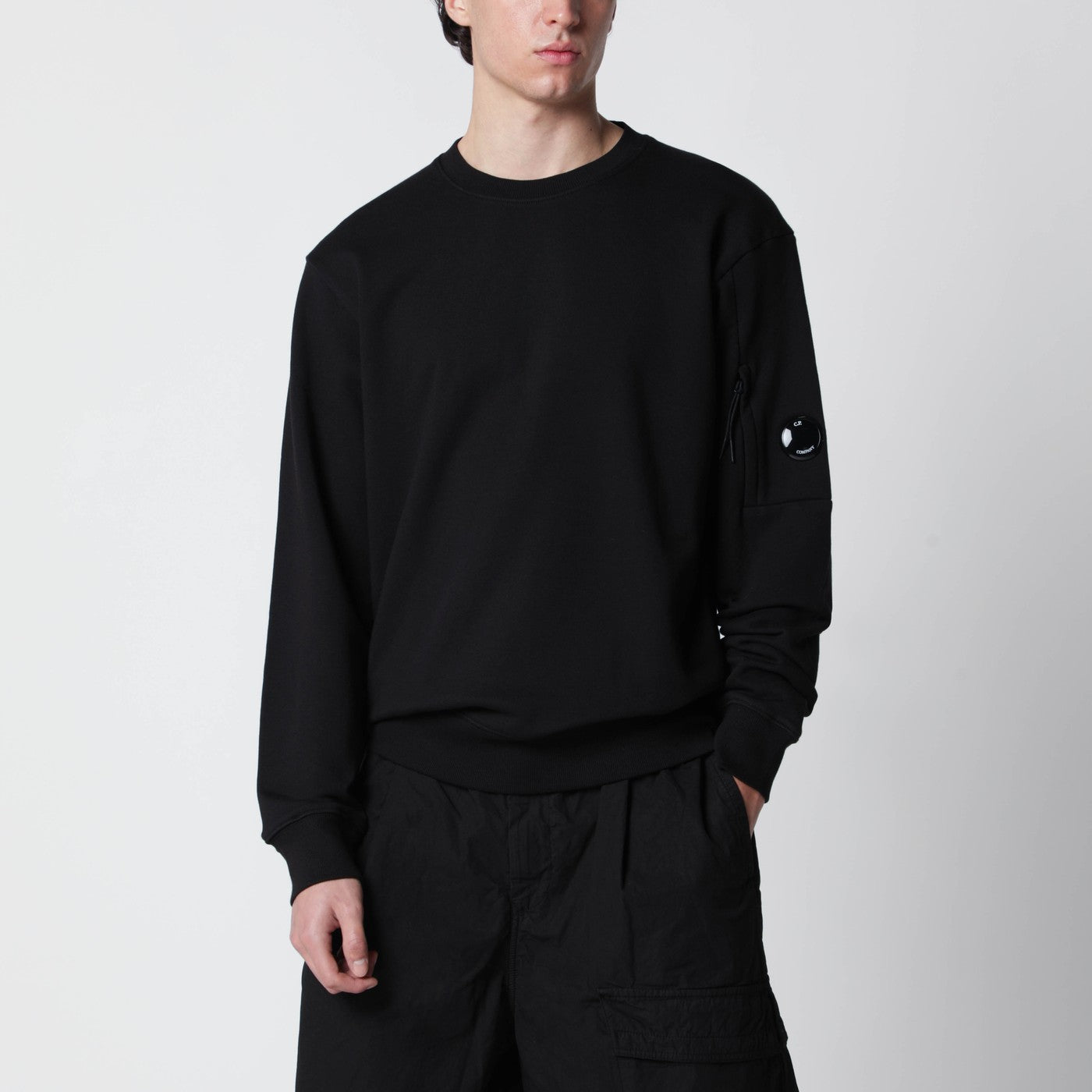 Sweat-shirt col rond noir en coton
