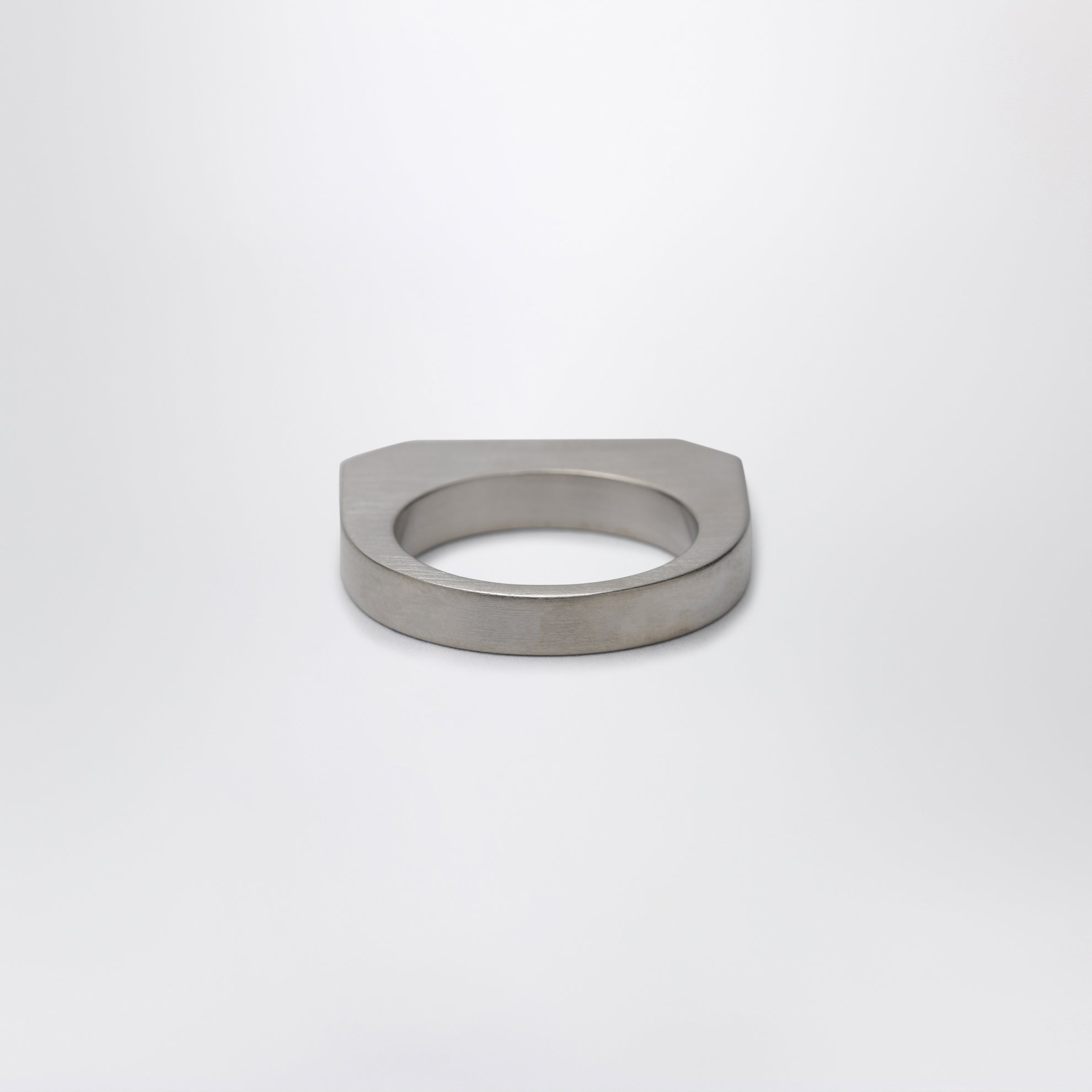 Hollywood-Ring aus Messing mit Palladium-Finish