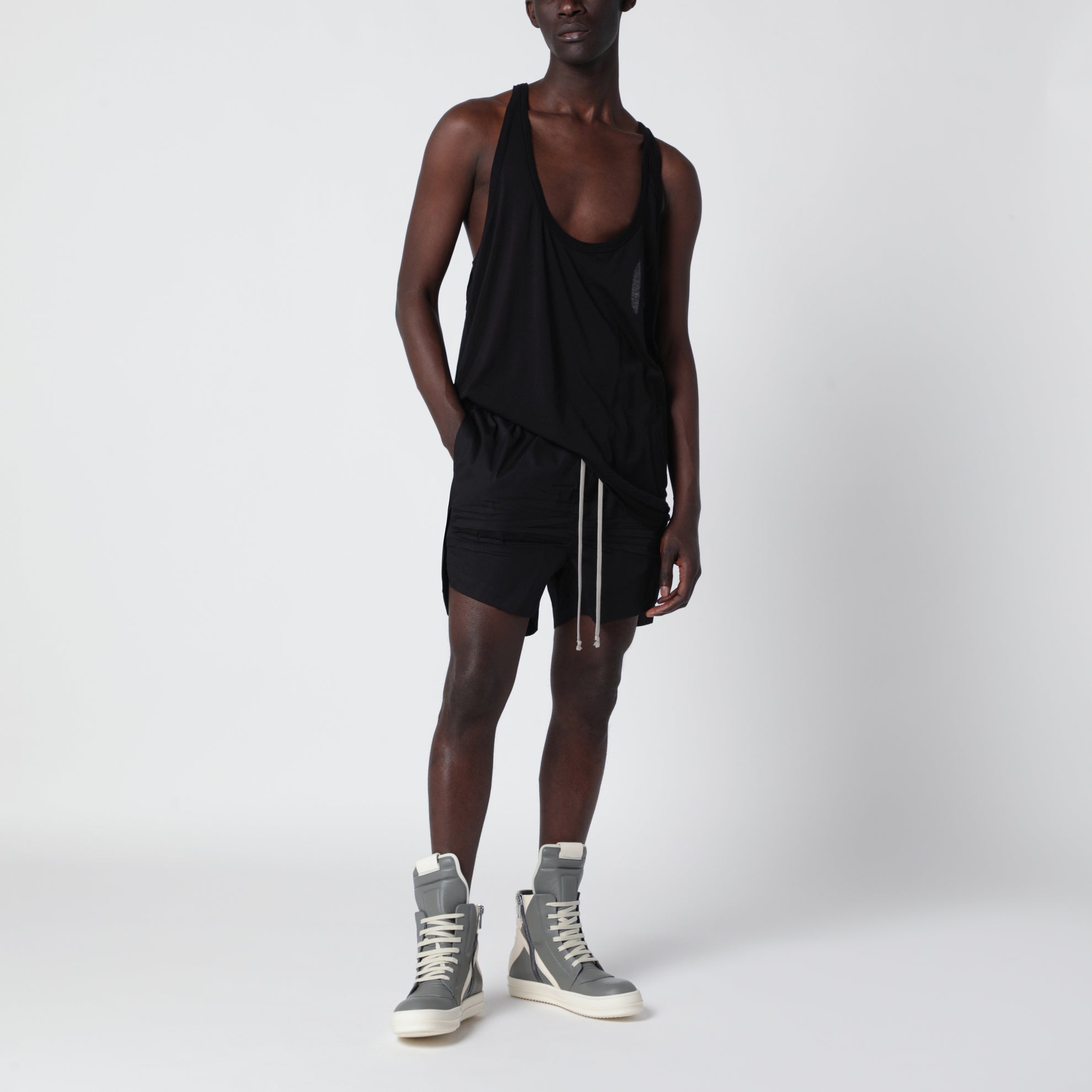 Schwarzes Pony Tanktop Aus Leichter Baumwolle