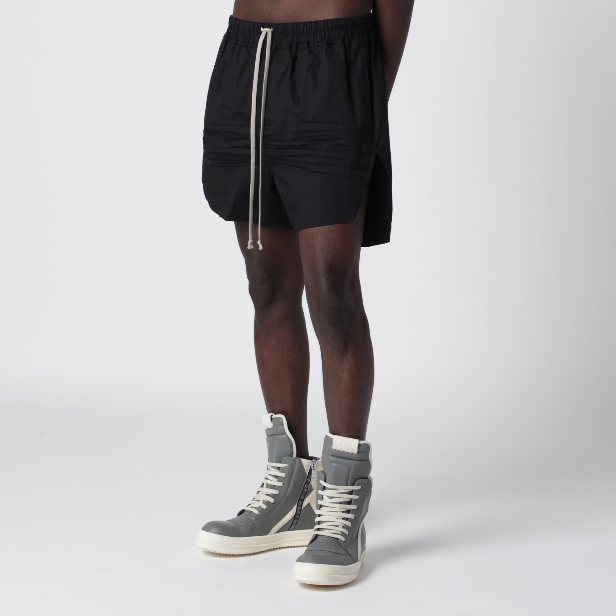 Pantaloncini con coulisse neri in popeline di cotone