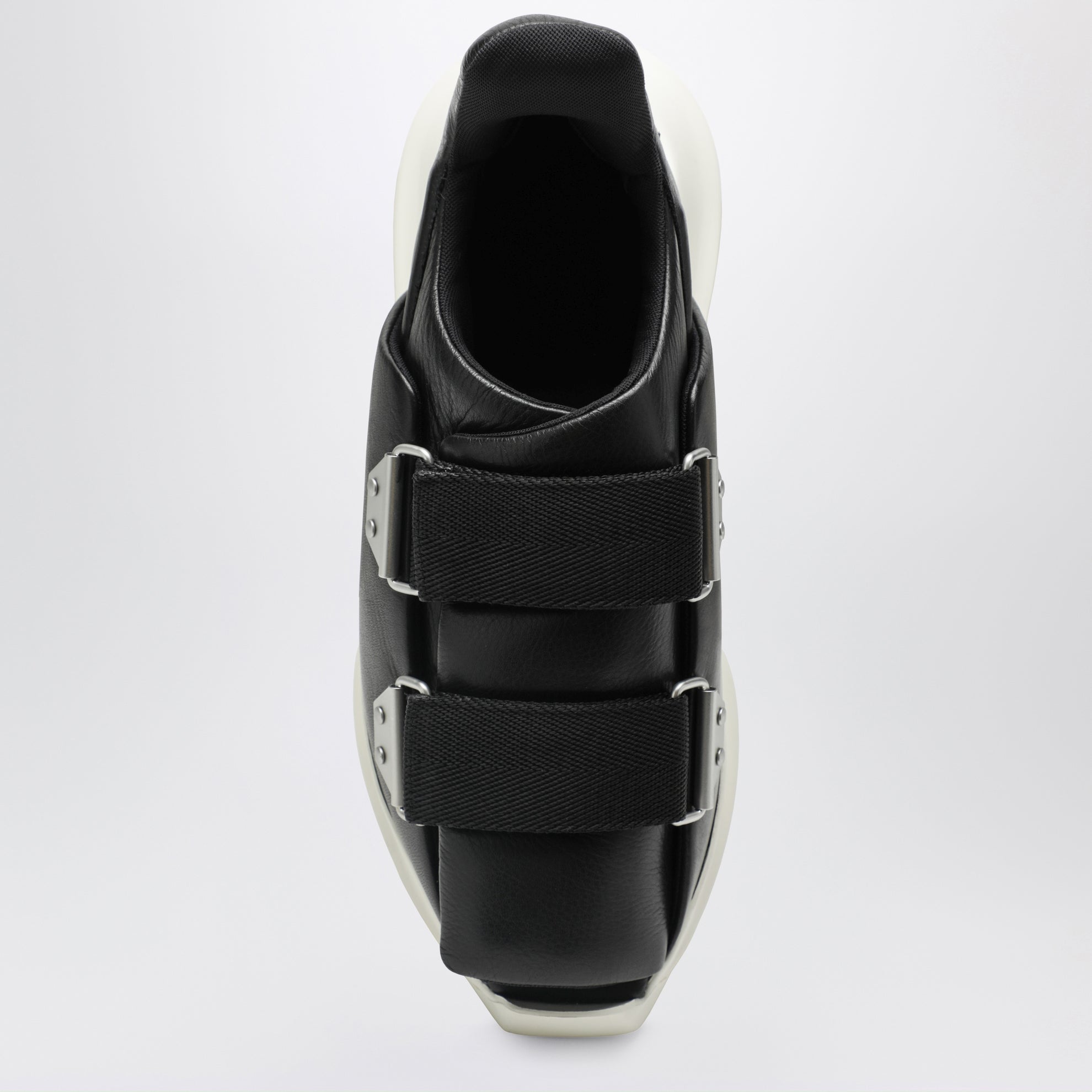 Temple Burrito Geth Sneakers in black leather