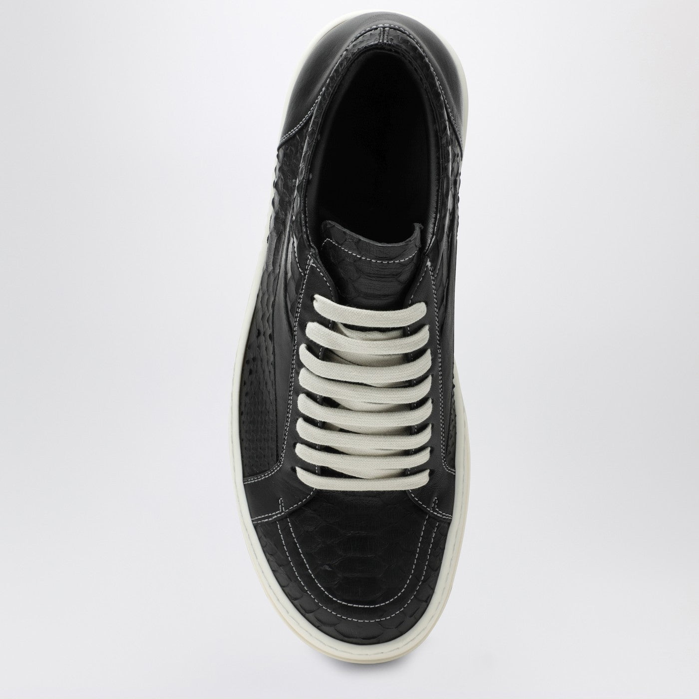 Vintage Sneakers in schwarzem Python- und Lammleder