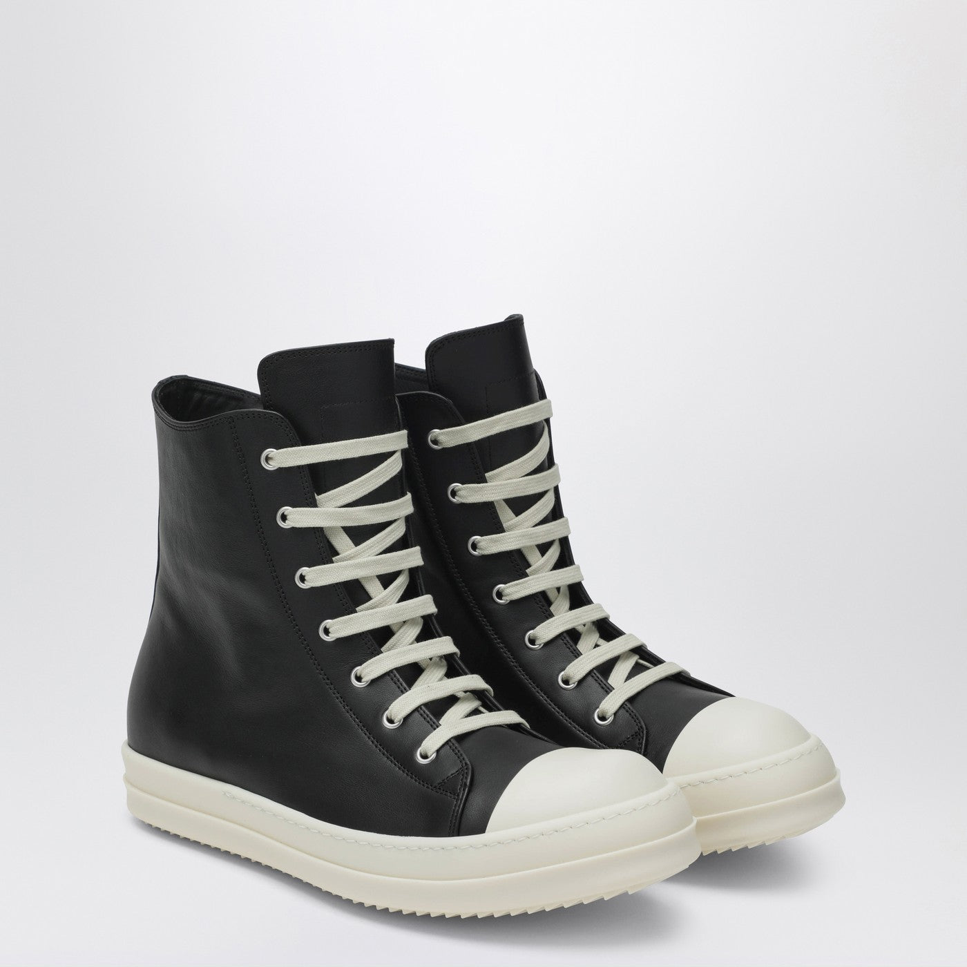 Baskets hautes en cuir noir/blanc