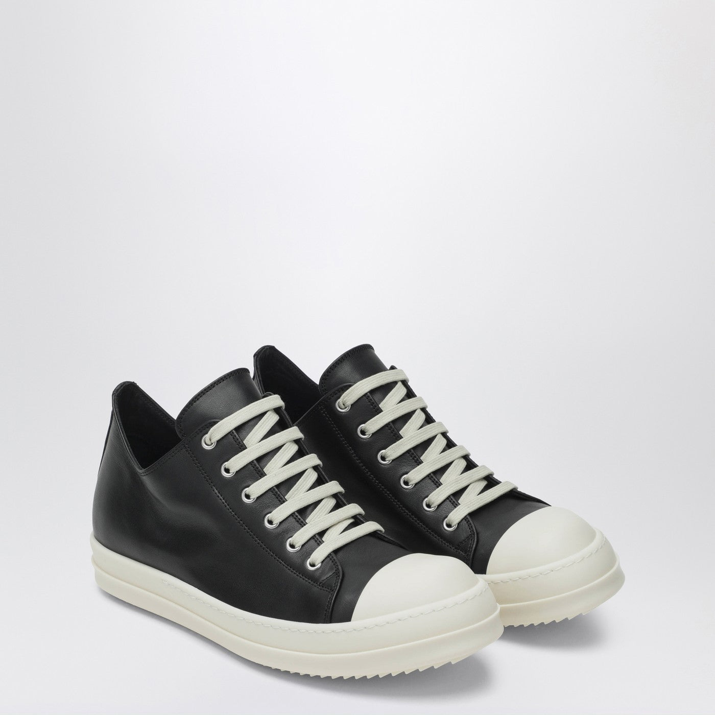 Sneakers Concordians en cuir noir/blanc