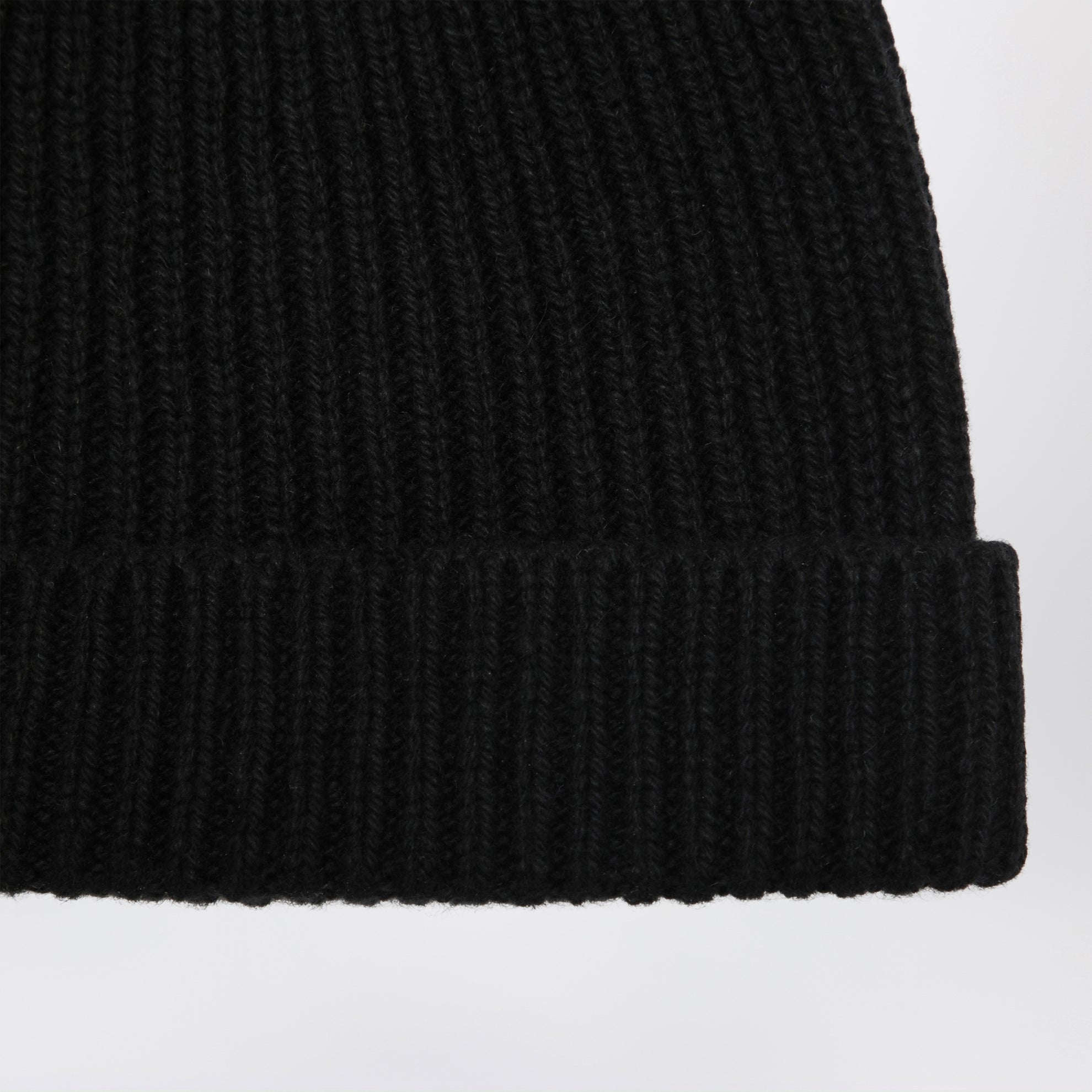 Bonnet côtelé noir en cachemire