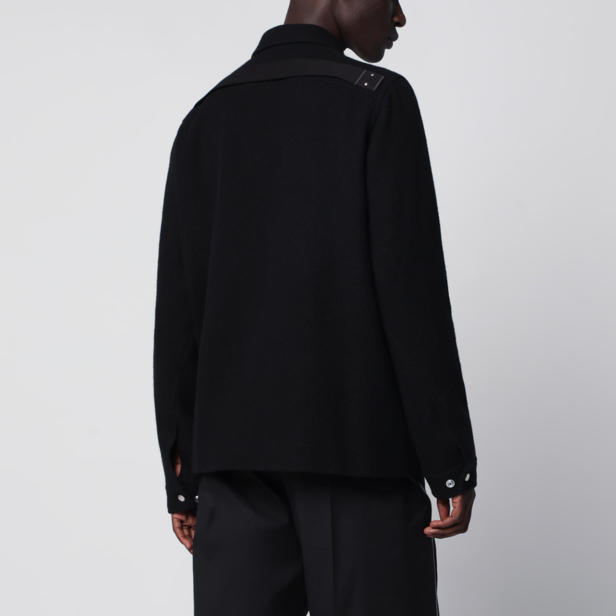 Giacca con zip nera in lana