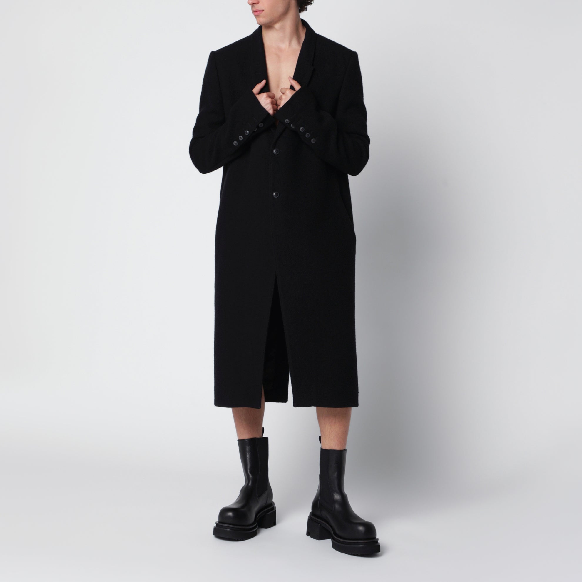 Cappotto monopetto nero in lana