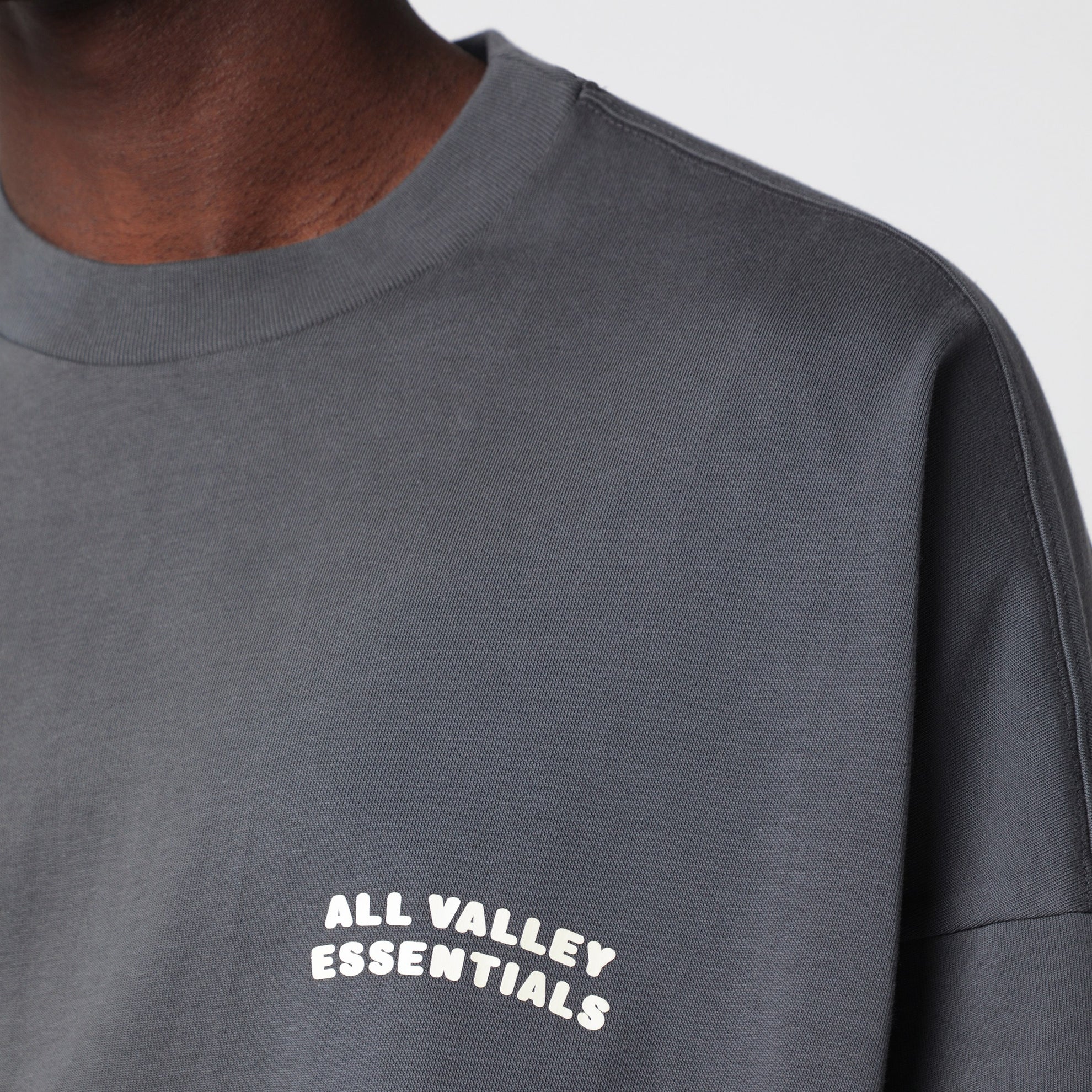 Graues Baumwoll-Merch-T-Shirt