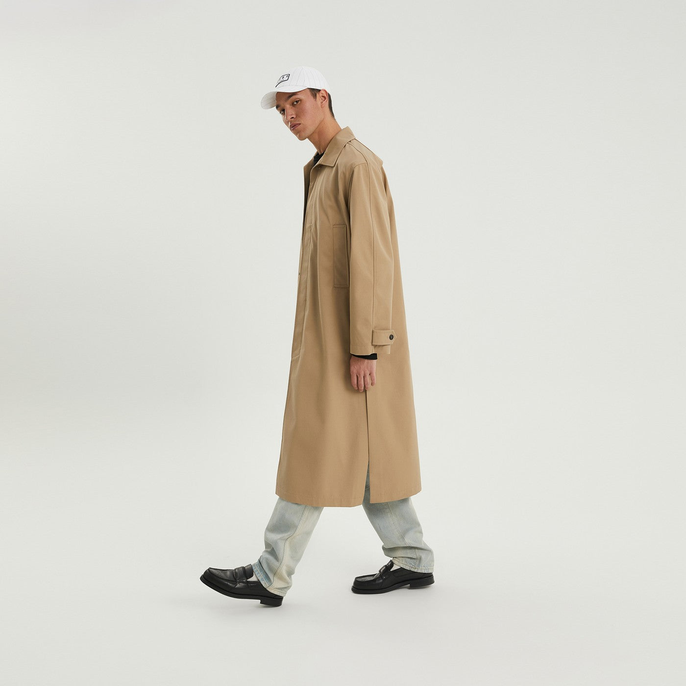 1989 STUDIO Mackintosh coat beige | TheDoubleF