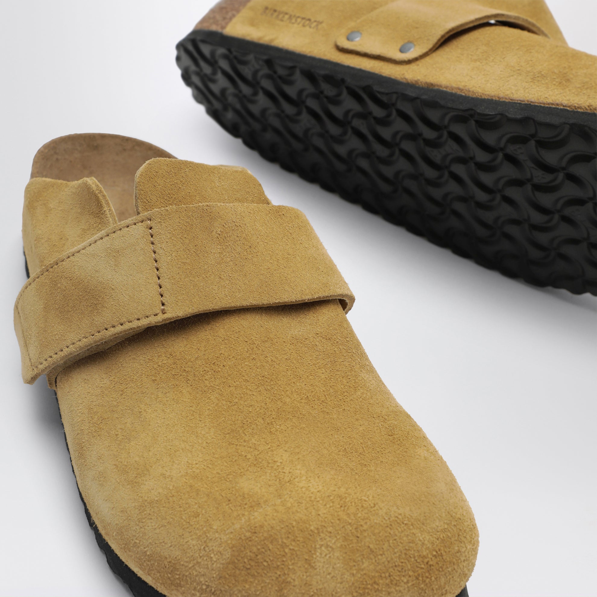 Loma suede leather clogs