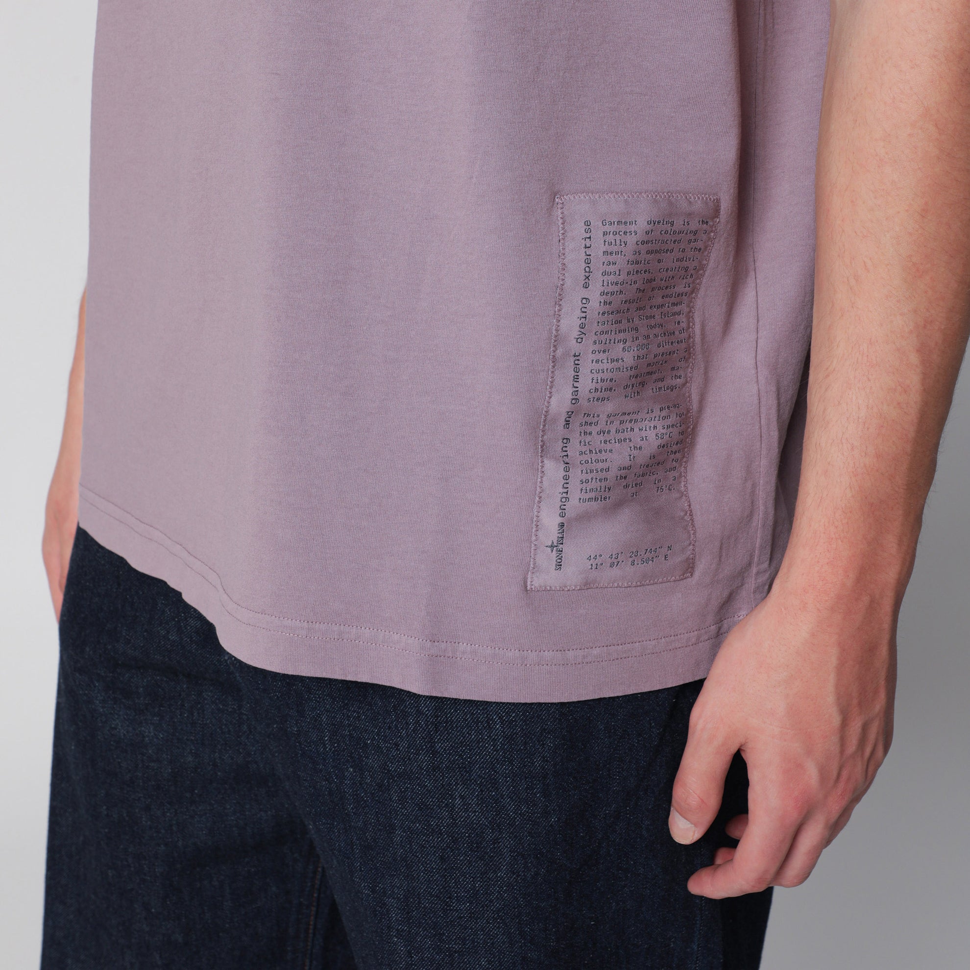 T-shirt gris-violet avec imprimé Garment Dyed Graphics