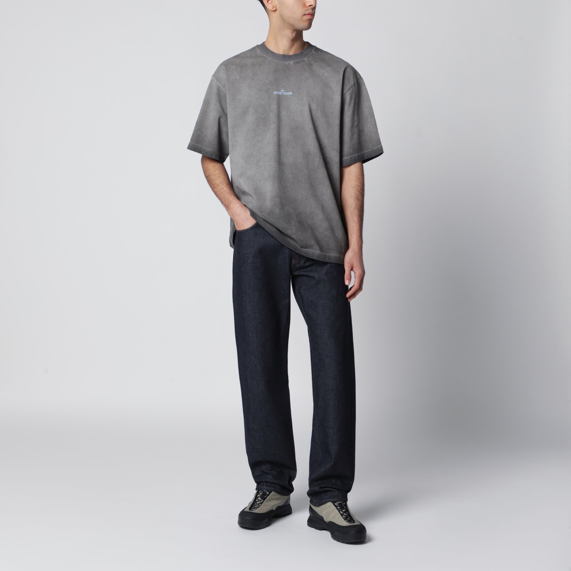 T-shirt nera in jersey di cotone pettinato