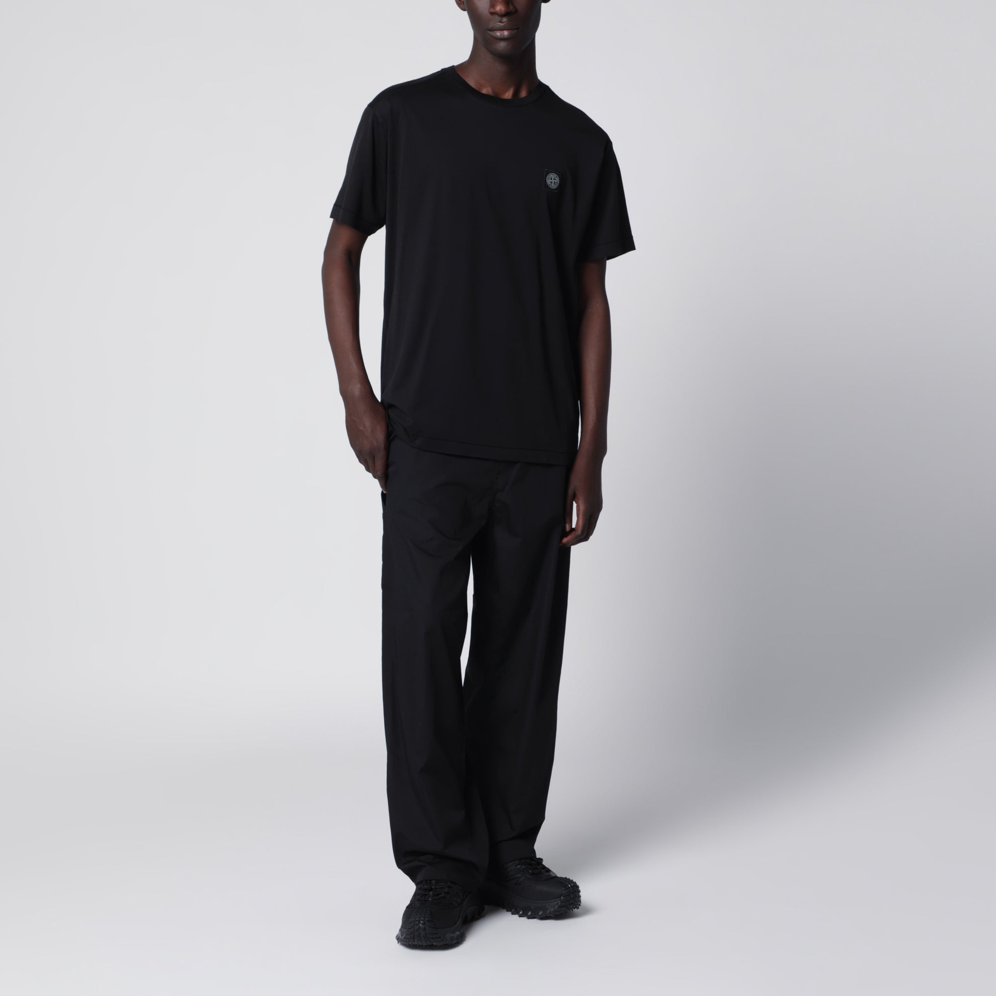 Black slim-fit cotton T-shirt