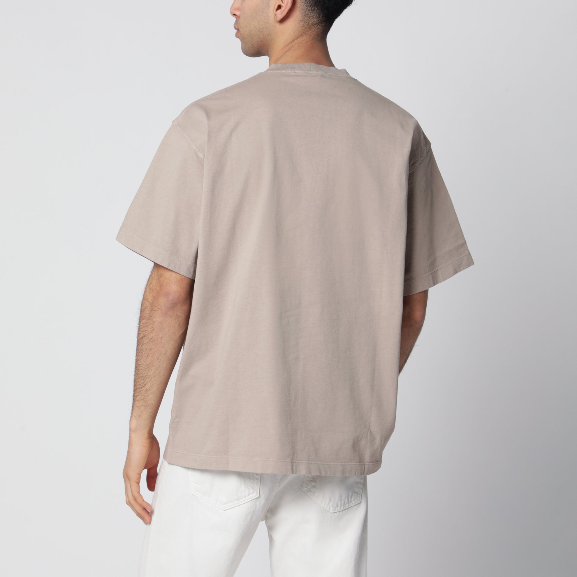 T-shirt color deserto con patch logo Compass