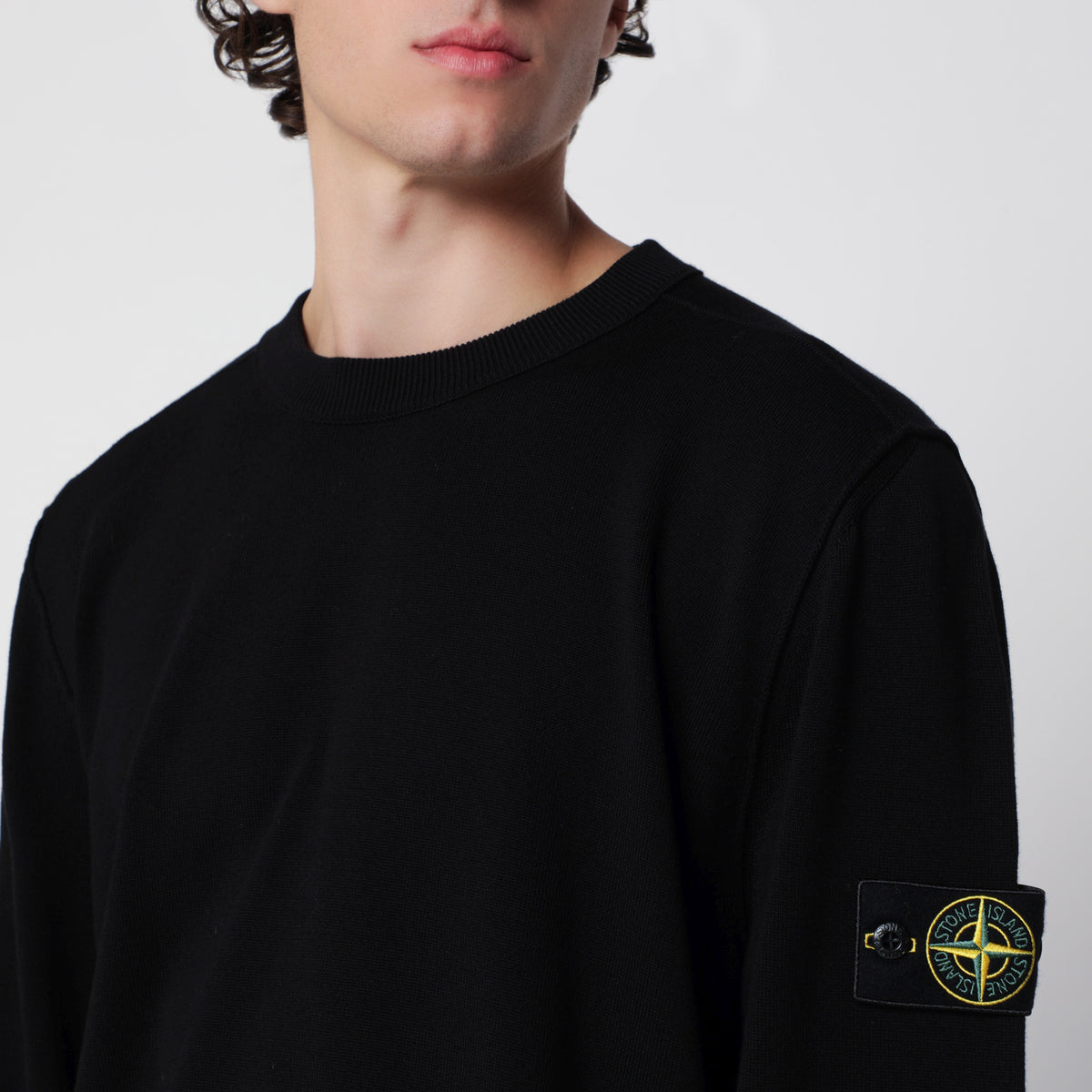 Maglione nero in cotone