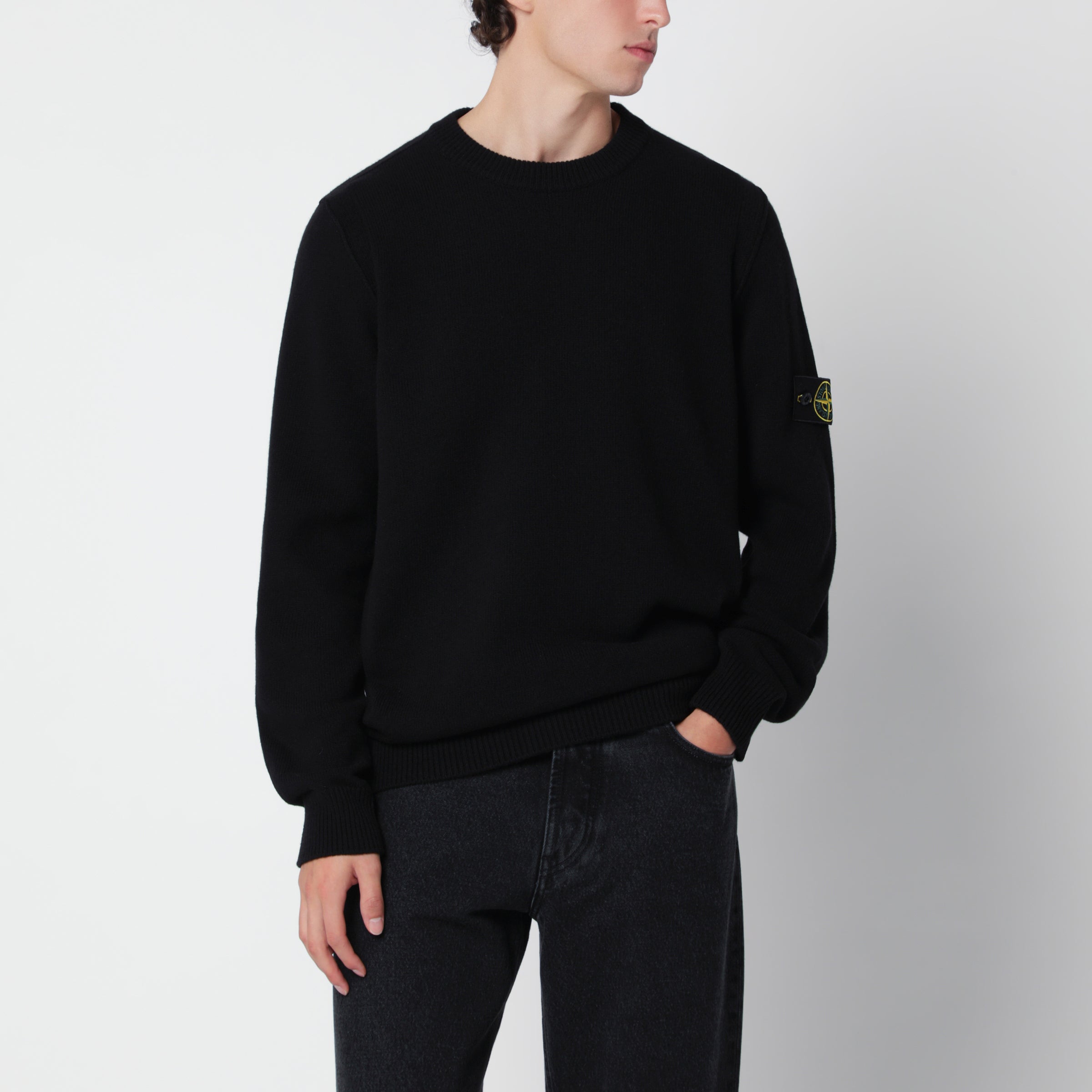 STONE  ブラックニット Stone Island Black wool blend sweater | TheDoubleF