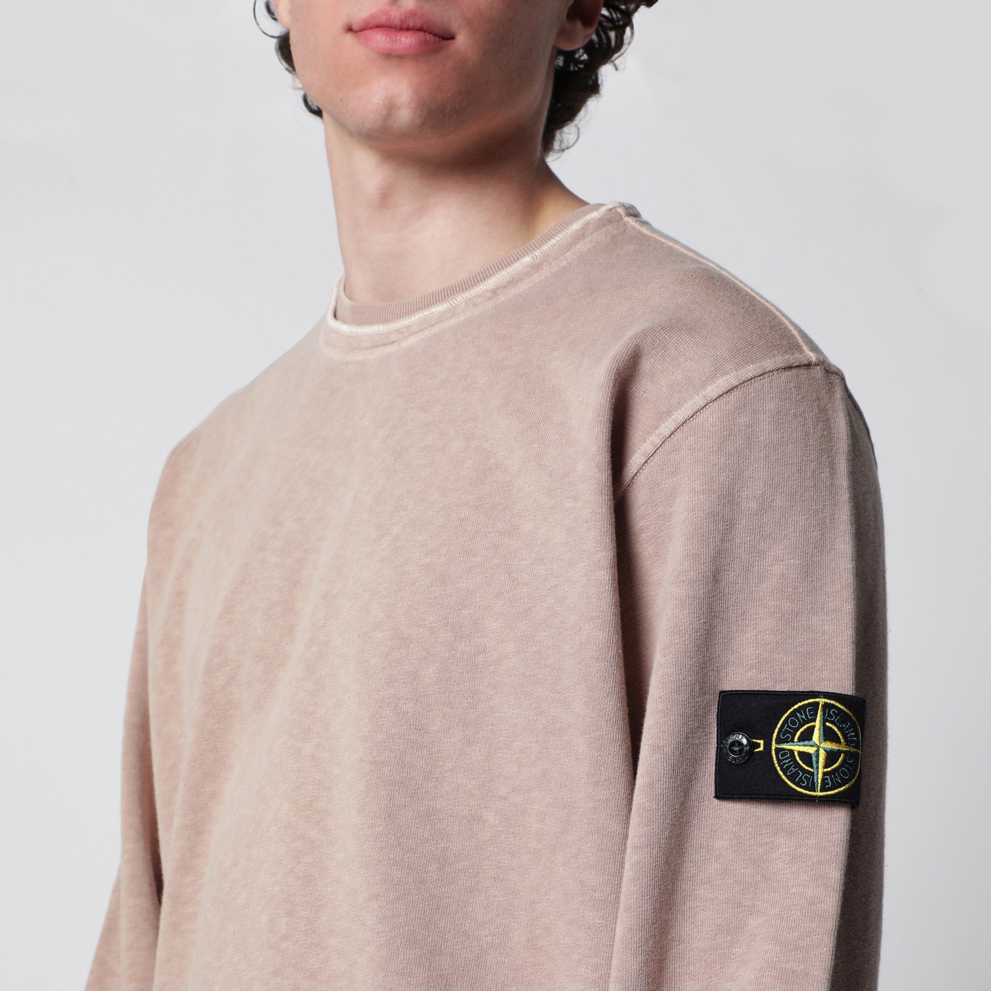 Crewneck sweatshirt with OLD garment-dyed treatment in slub cotton in beige