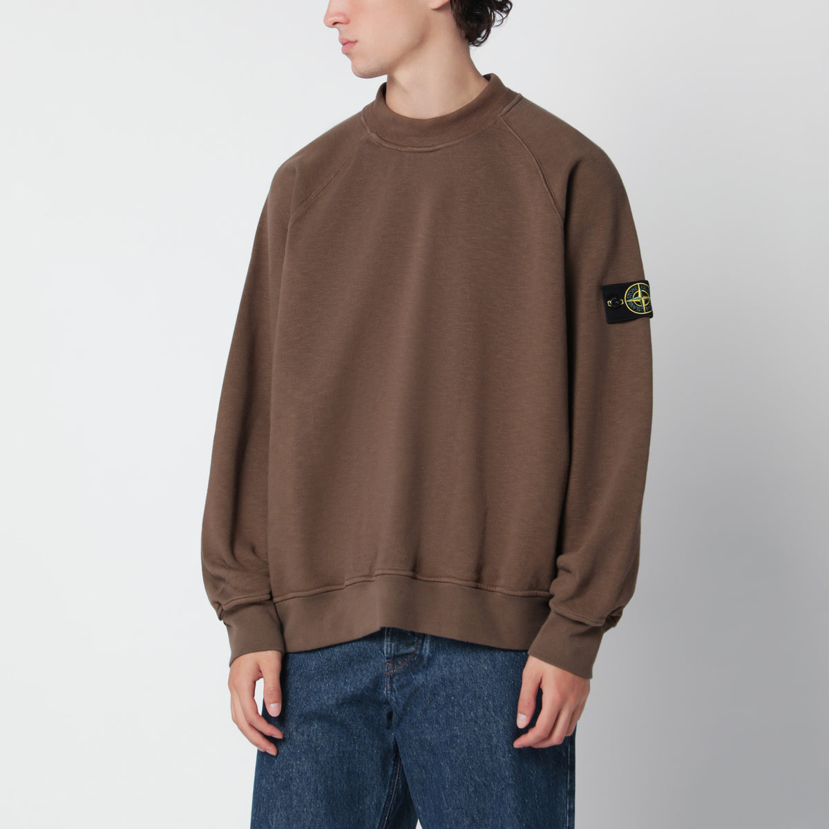 Umber cotton turtleneck sweatshirt