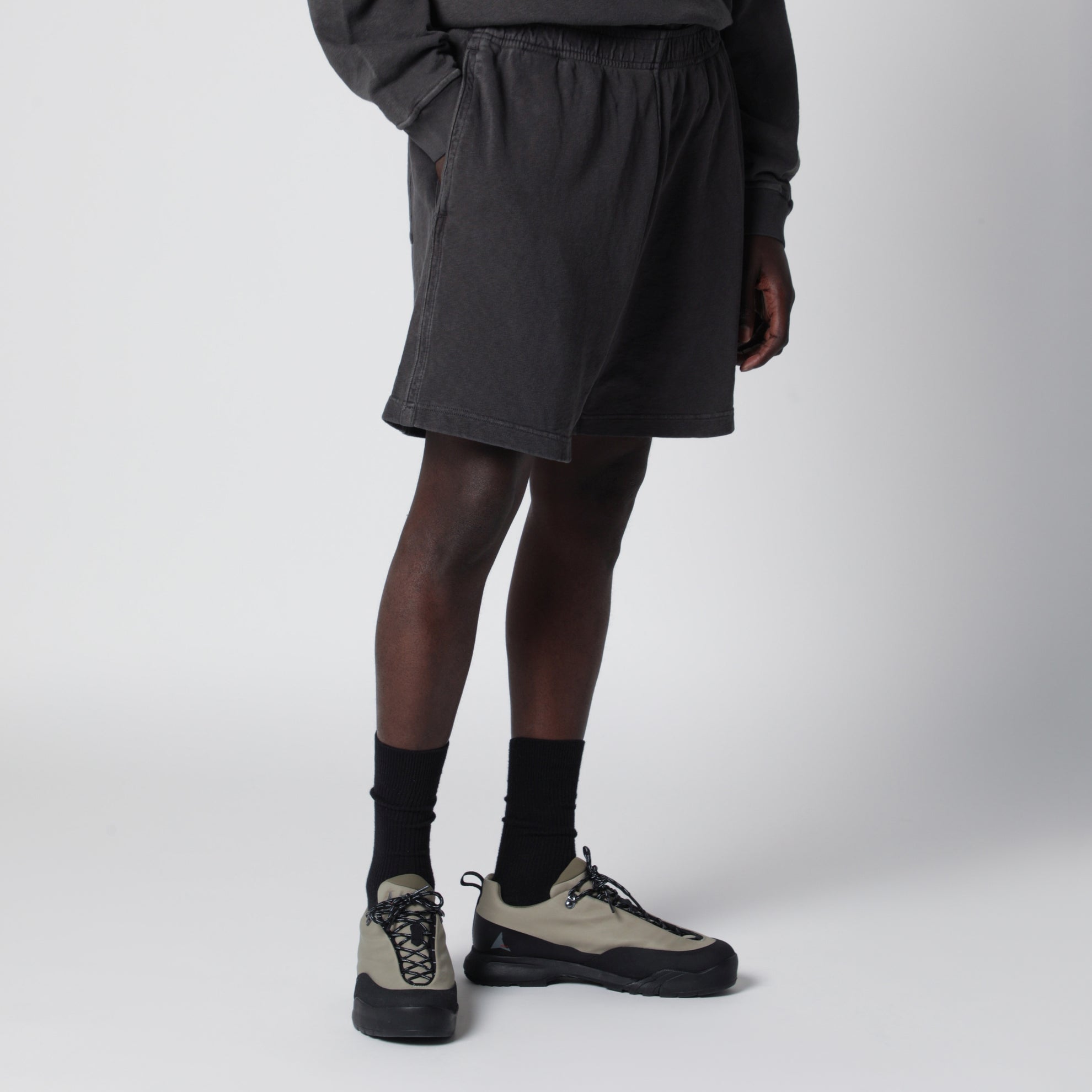 Bermuda jogger en molleton de coton gris anthracite