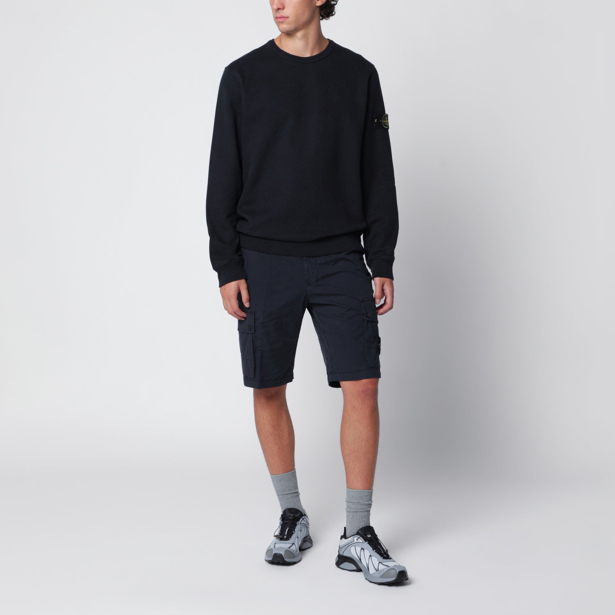 Navy blue stretch cotton cargo shorts