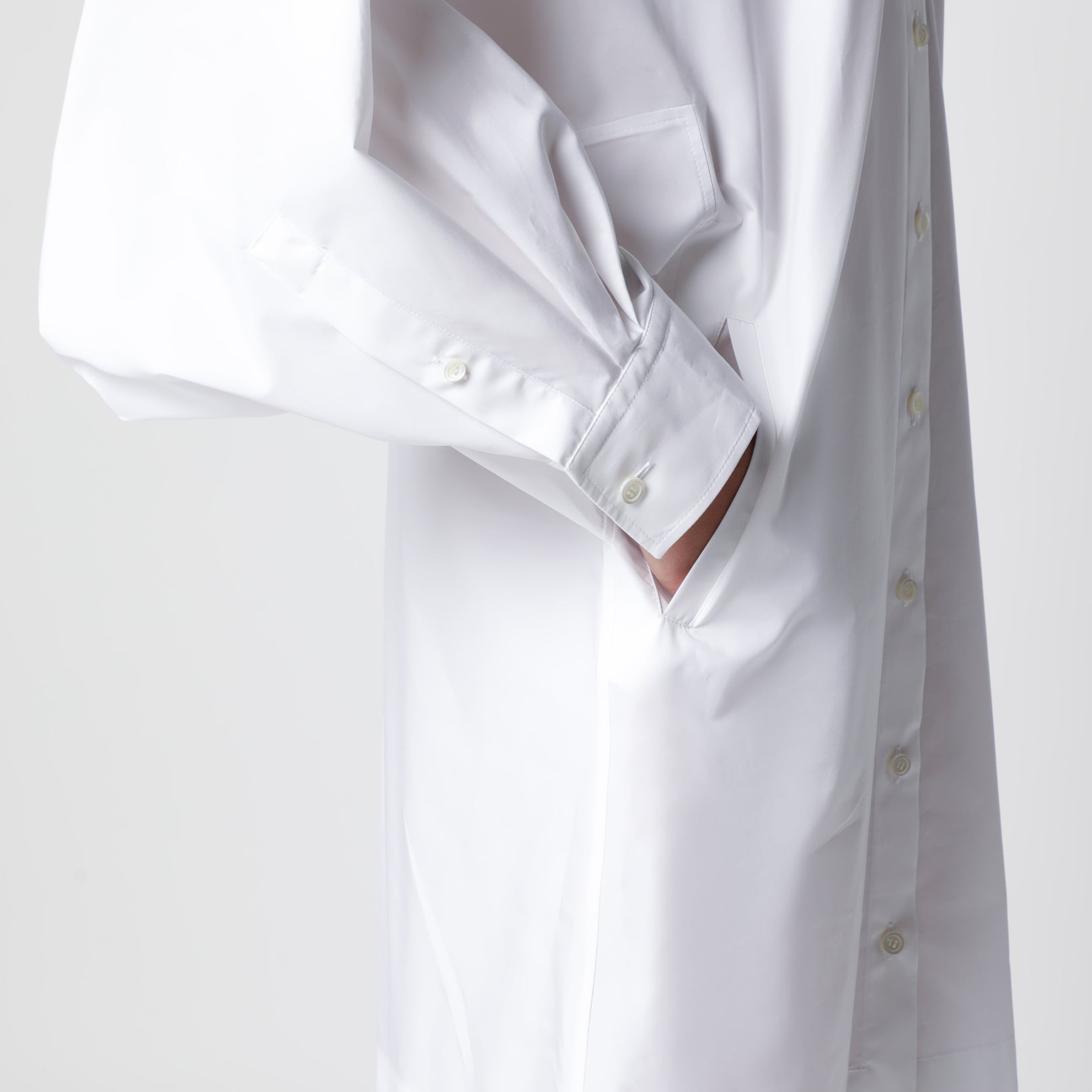 Robe chemisier courte en popeline de coton blanche