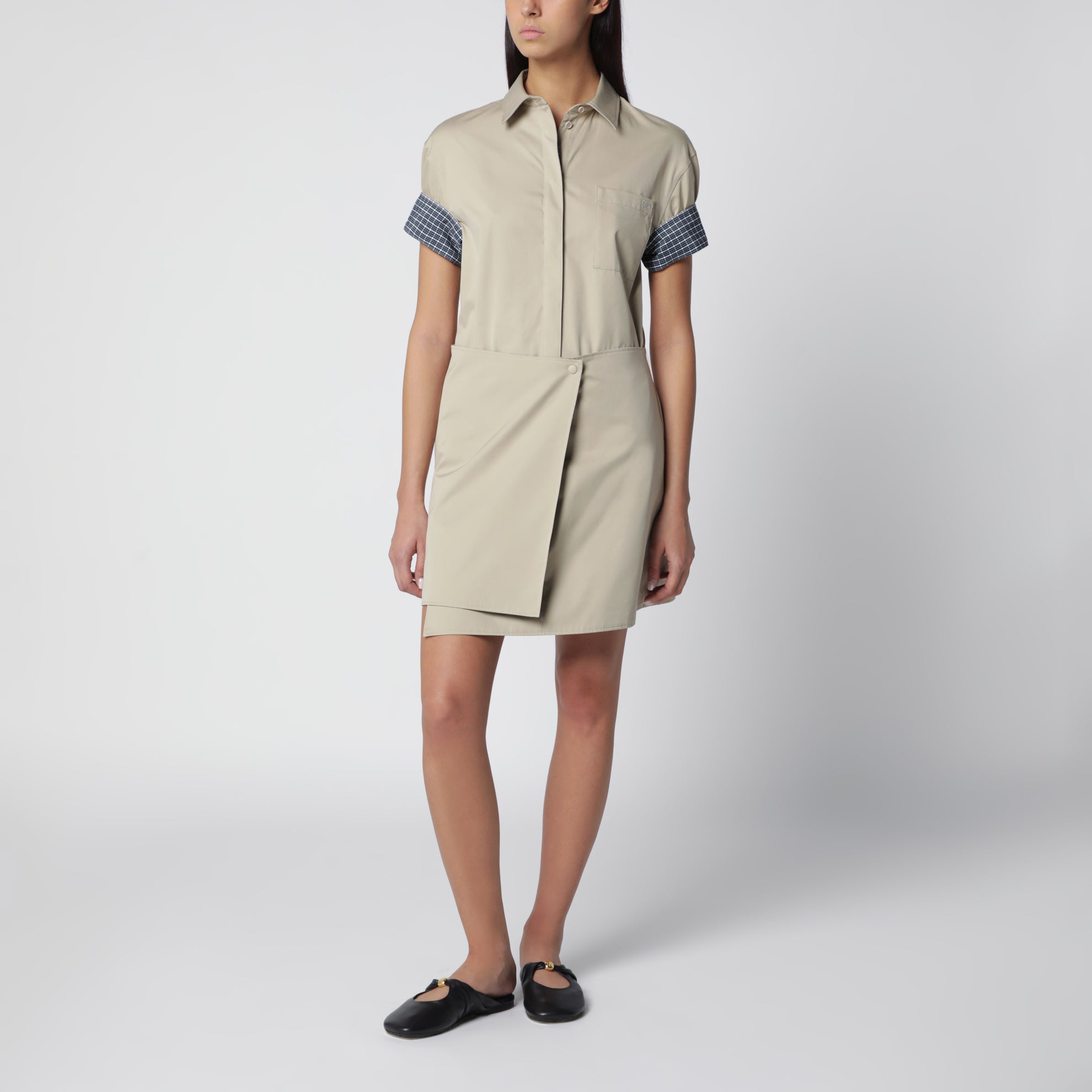 Abito a portafoglio corto in cotone e seta beige