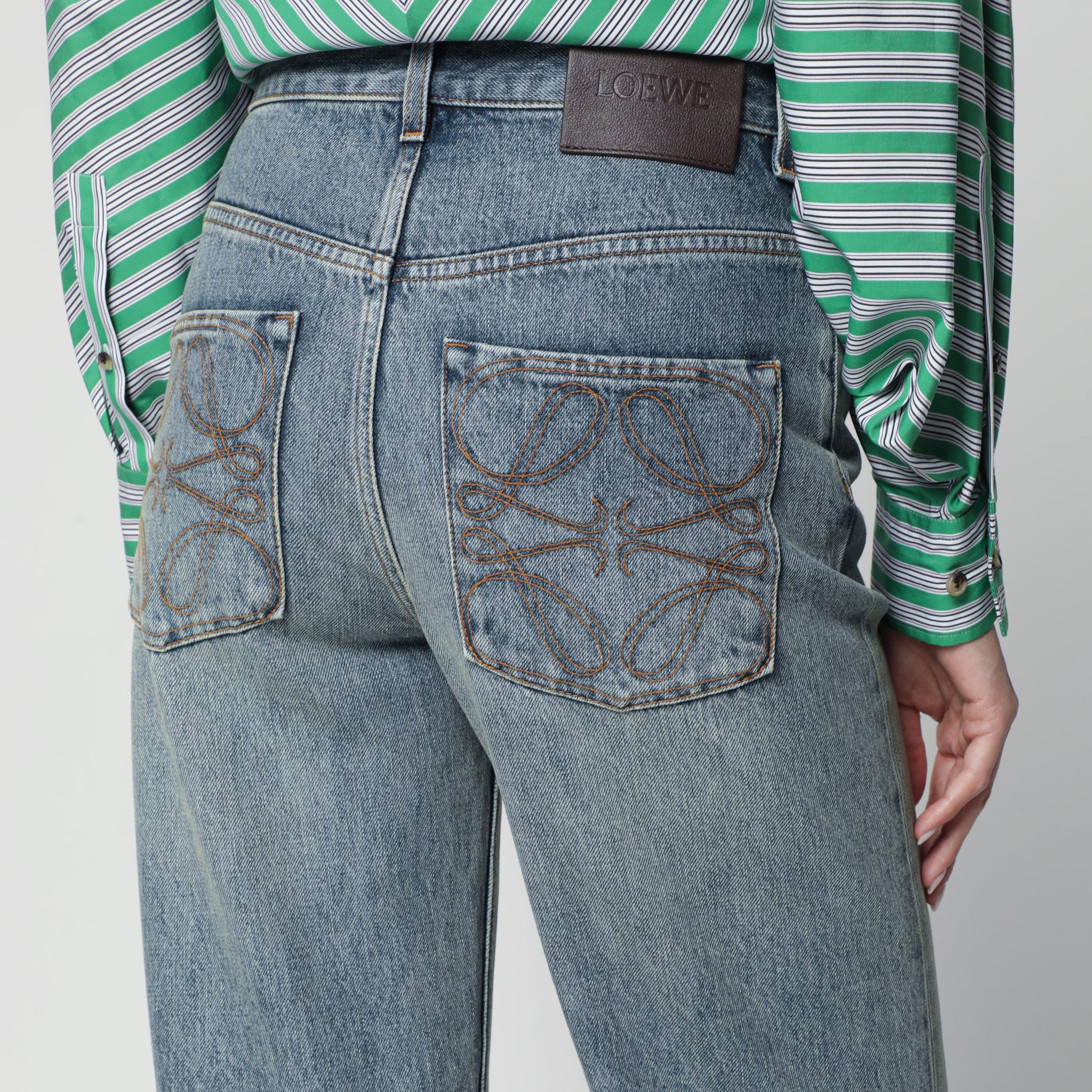 Jeans aus Baumwolldenim in Washed Denim