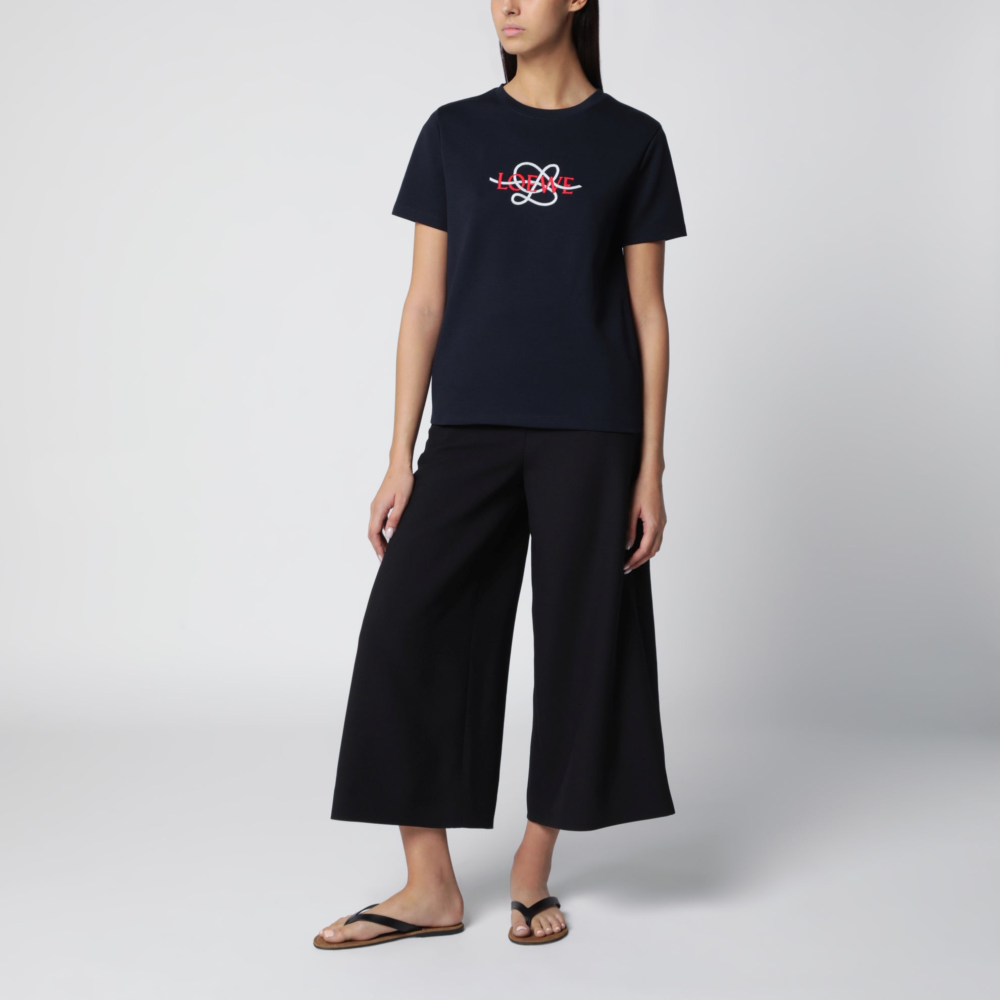 T-shirt blu navy in cotone con ricamo logo