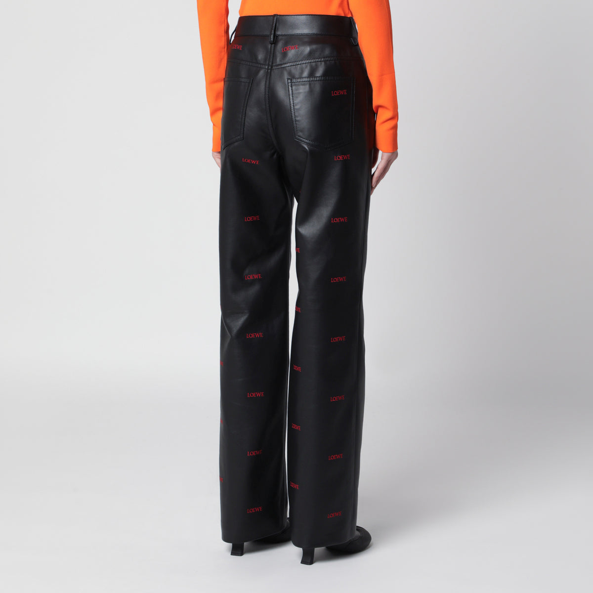 Pantalon noir en cuir d'agneau