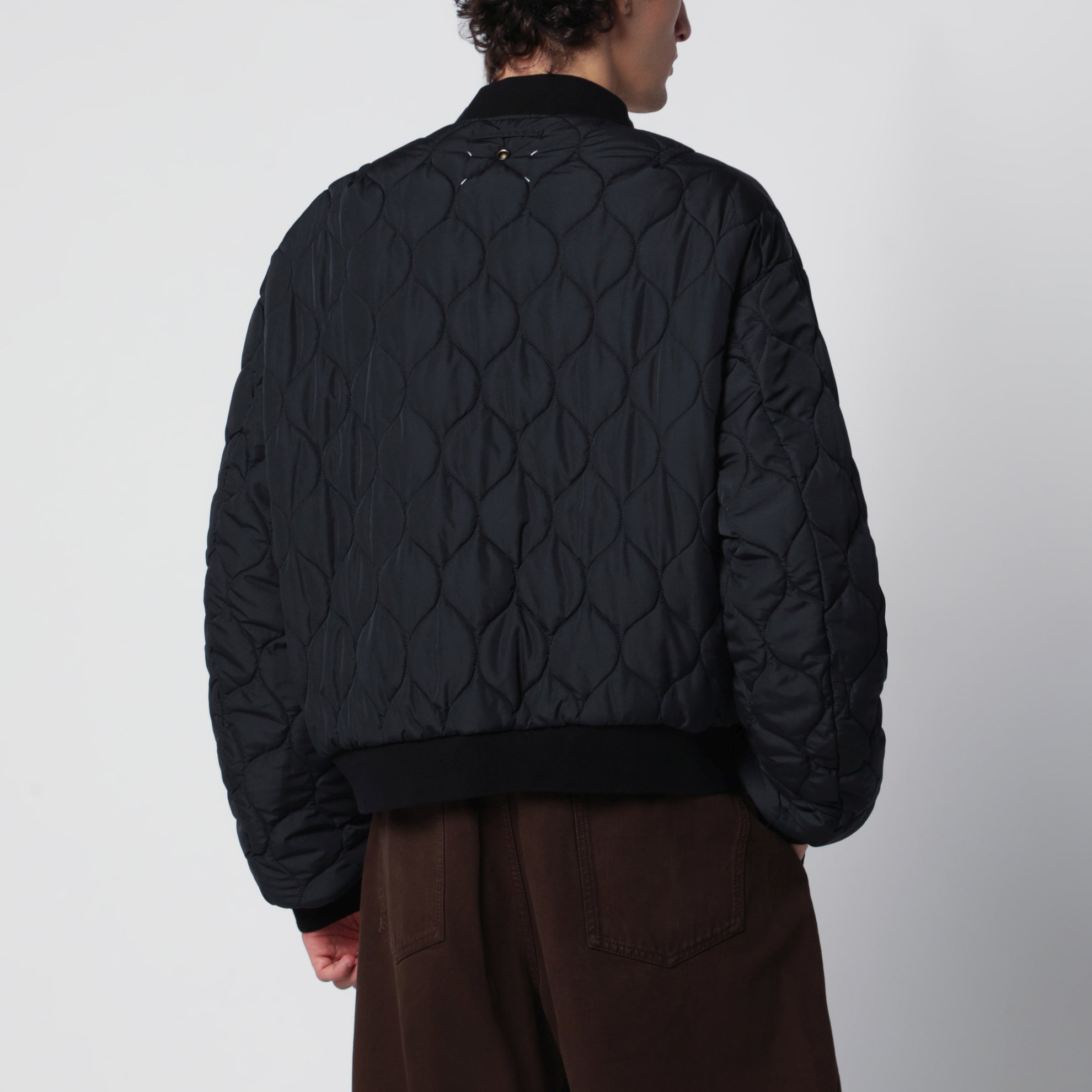 Dark grey reversible bomber in nylon