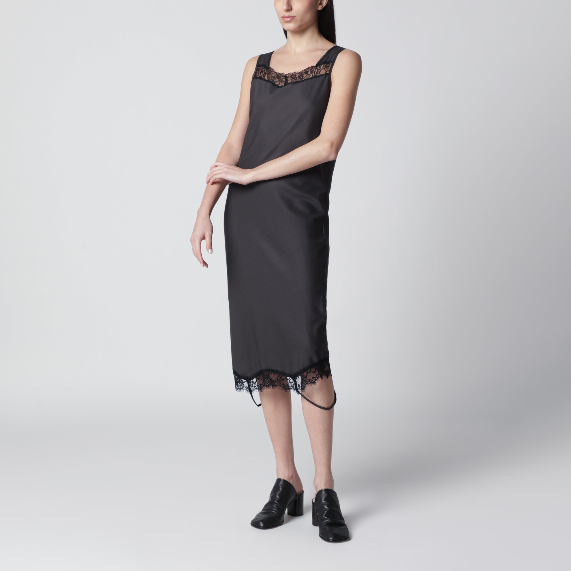 Abito sottoveste midi grigio con bordi in pizzo