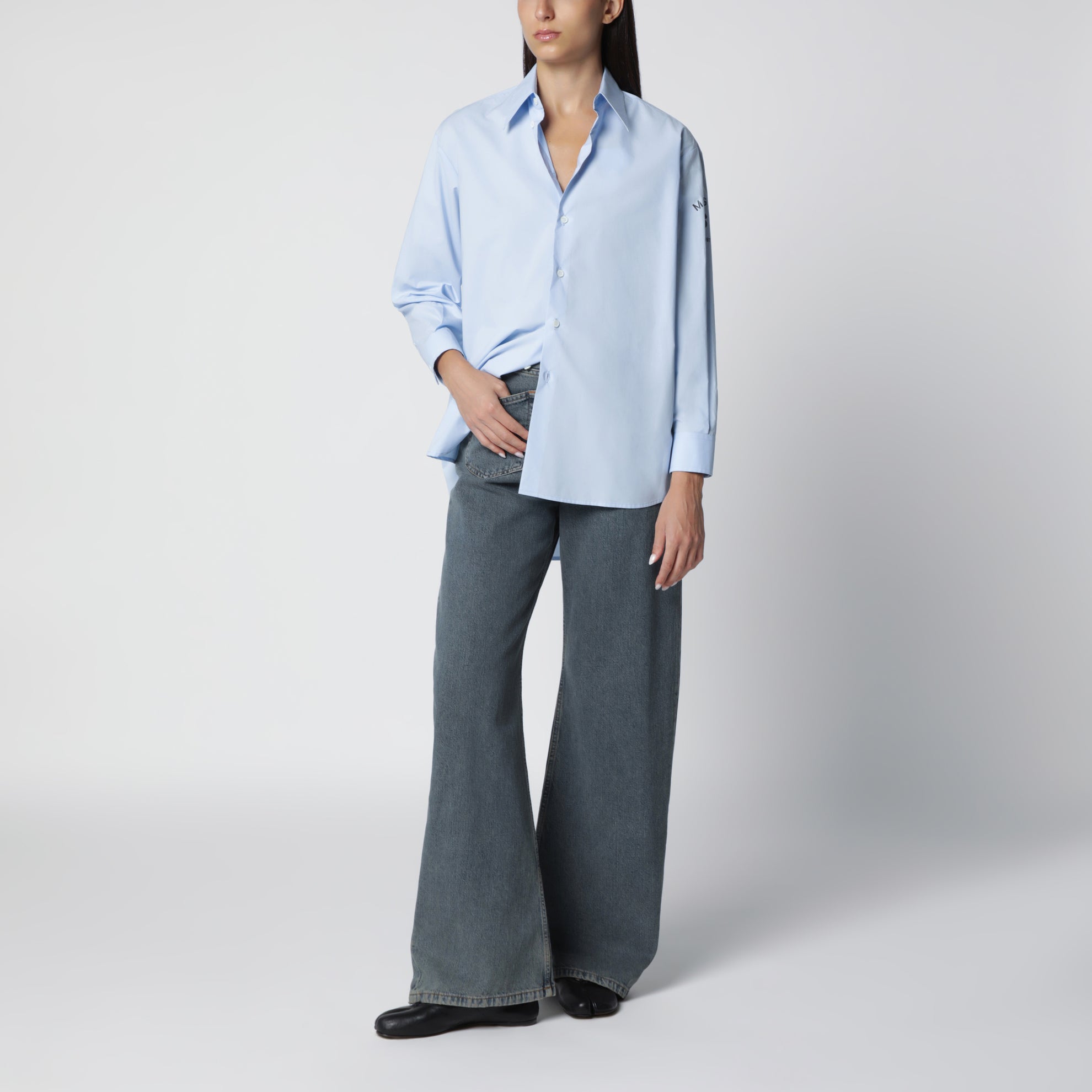 Chemise en coton bleu clair