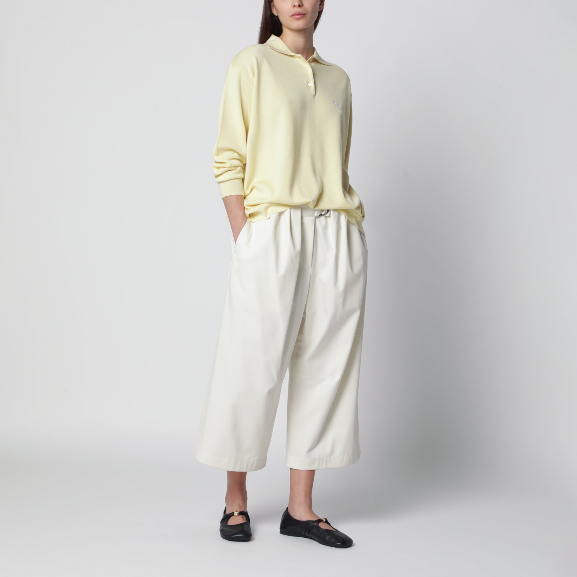 White cotton and silk cropped belted trousers