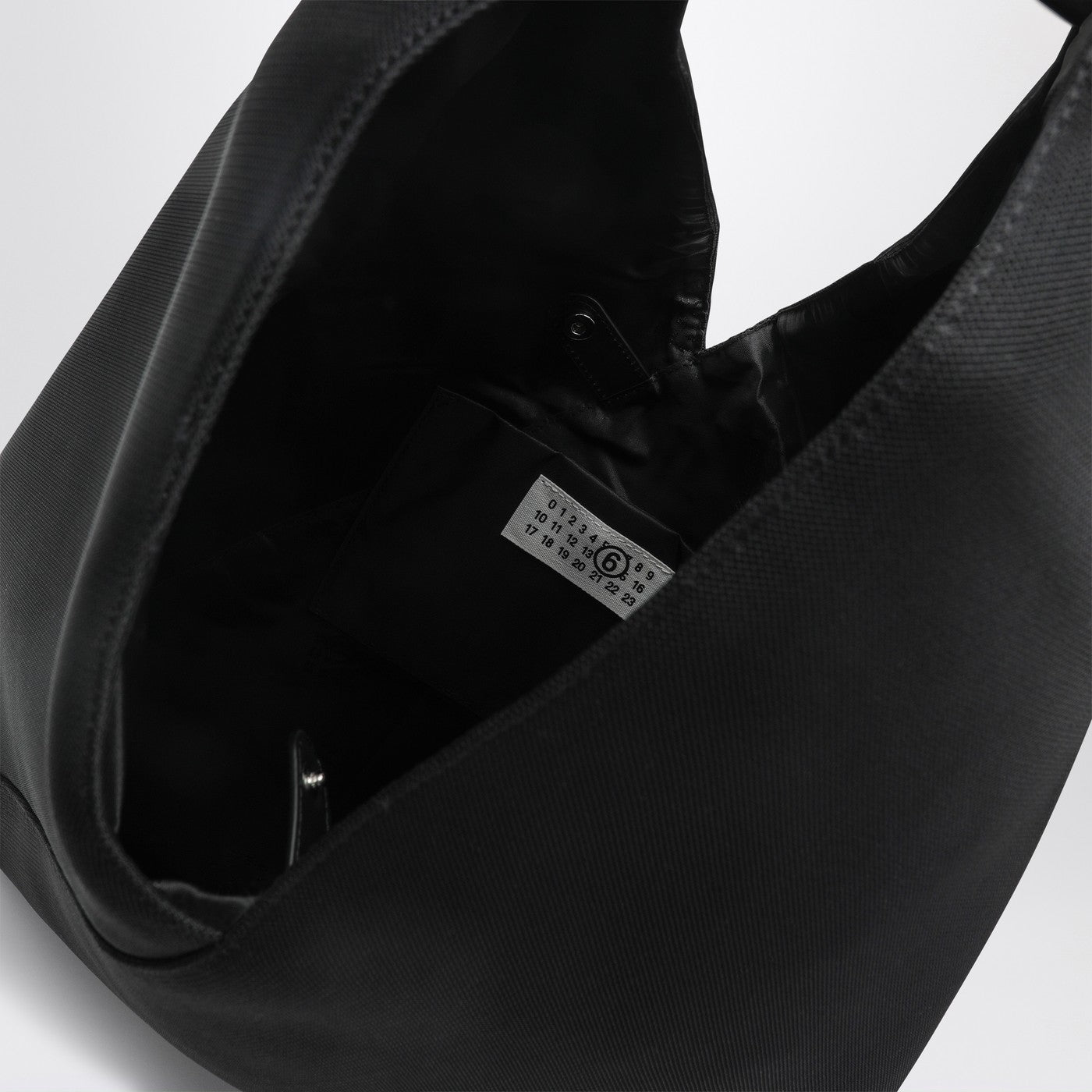 Black Japanese mesh bag