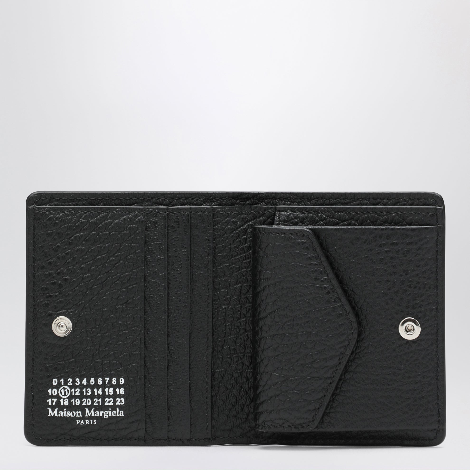 Portacarte compatto Four Stitches in pelle nero