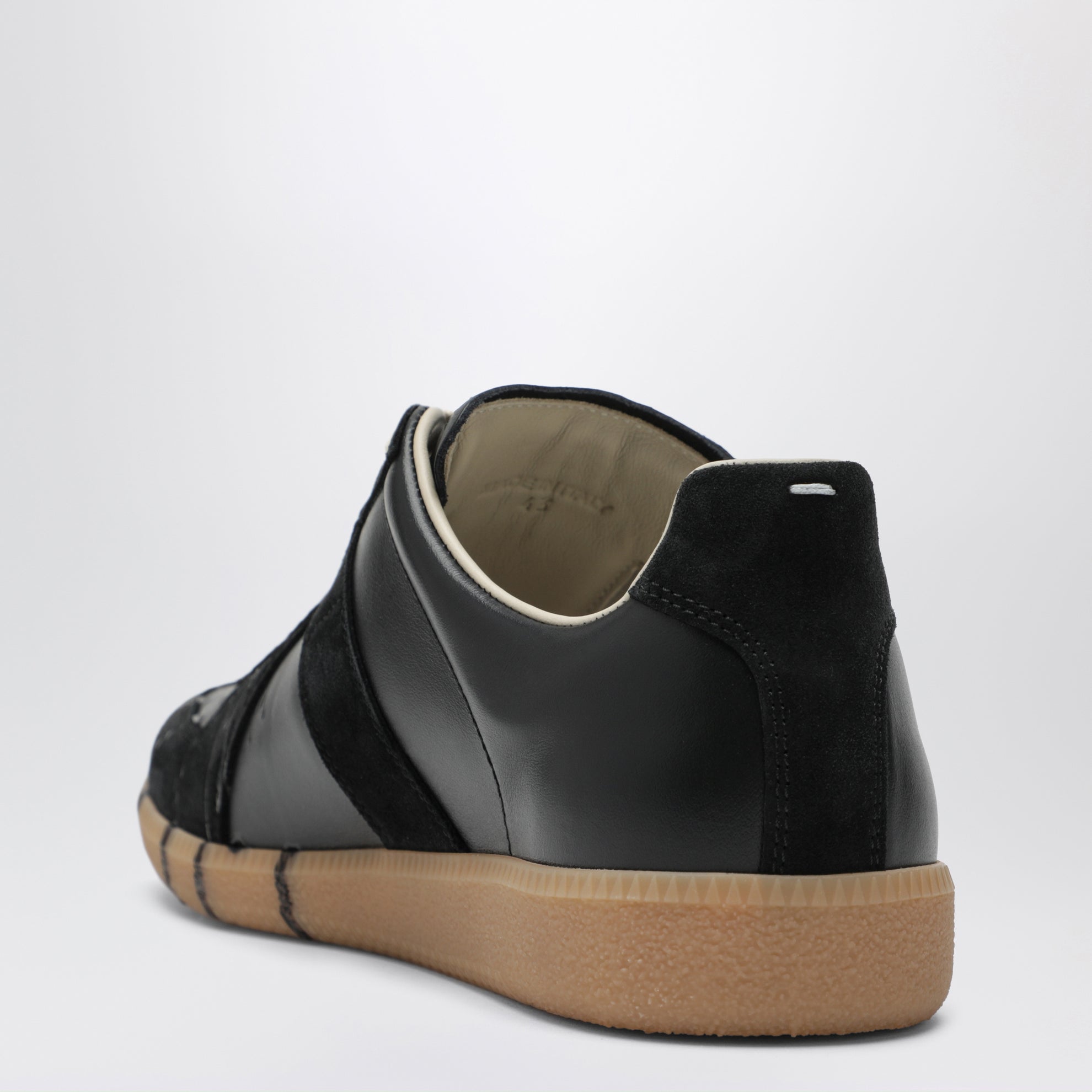 Sneaker Replica in pelle e camoscio nere