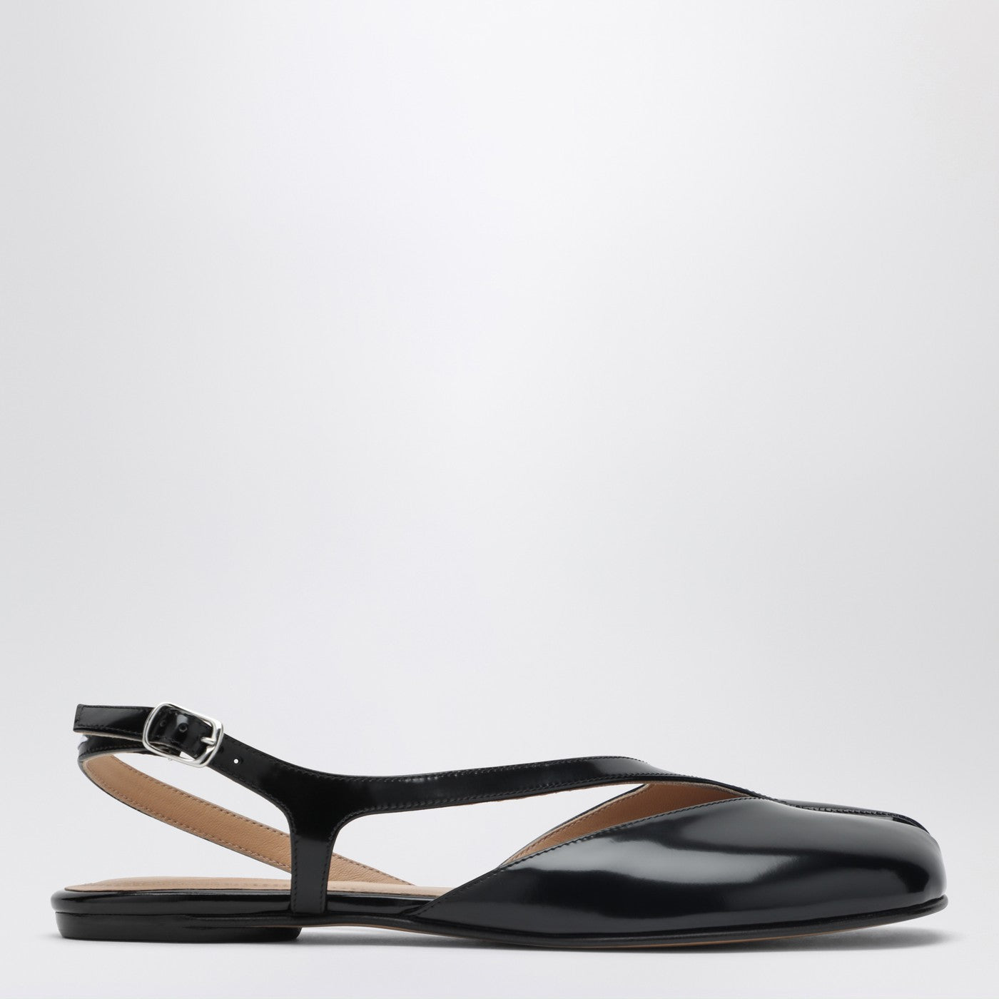 Sandali Slingback Tabi nere in pelle spazzolata