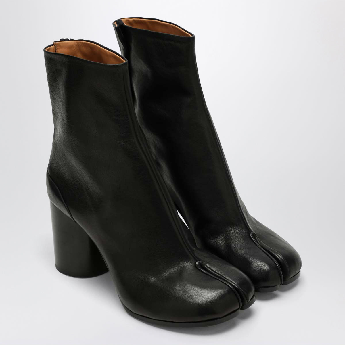 Stivaletto Tabi in pelle nero