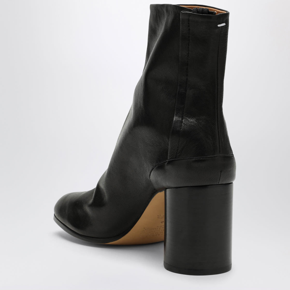 Stivaletto Tabi in pelle nero