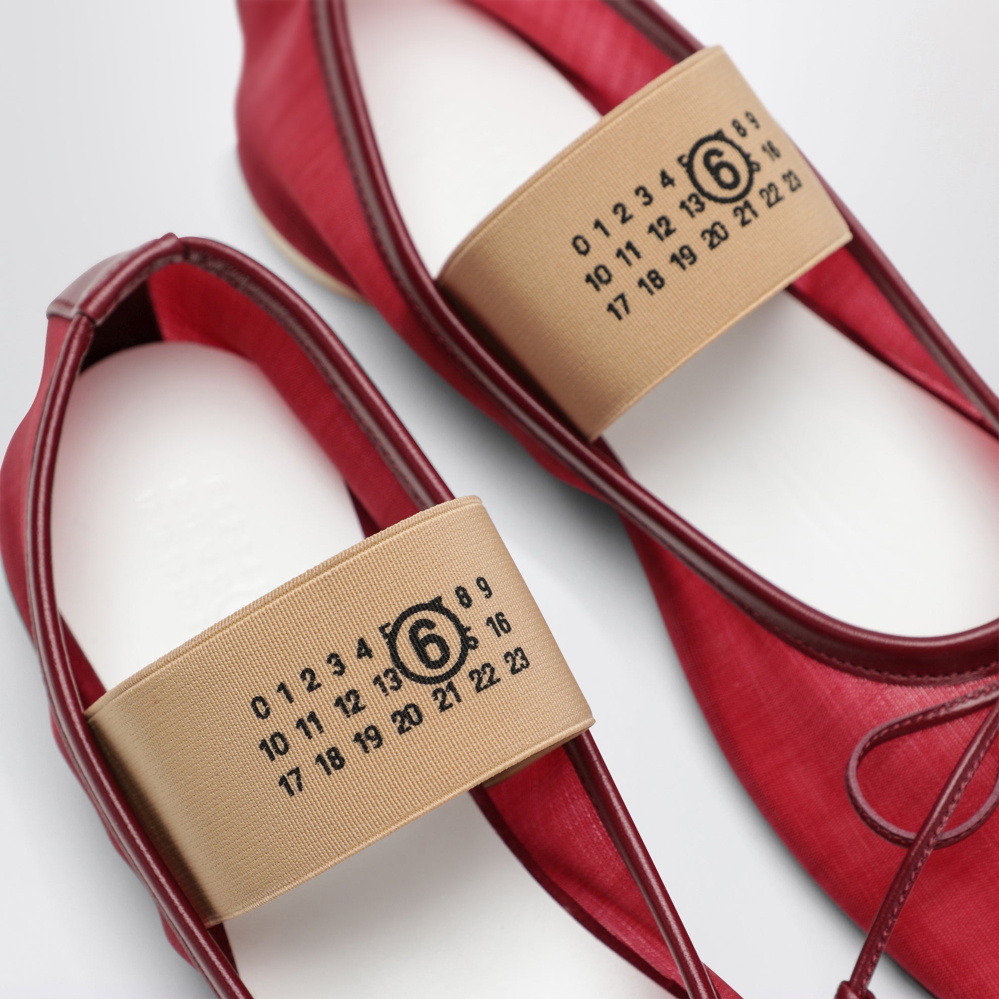 Rote Numeric Anatomic Ballerinas mit transparenter Oberfläche